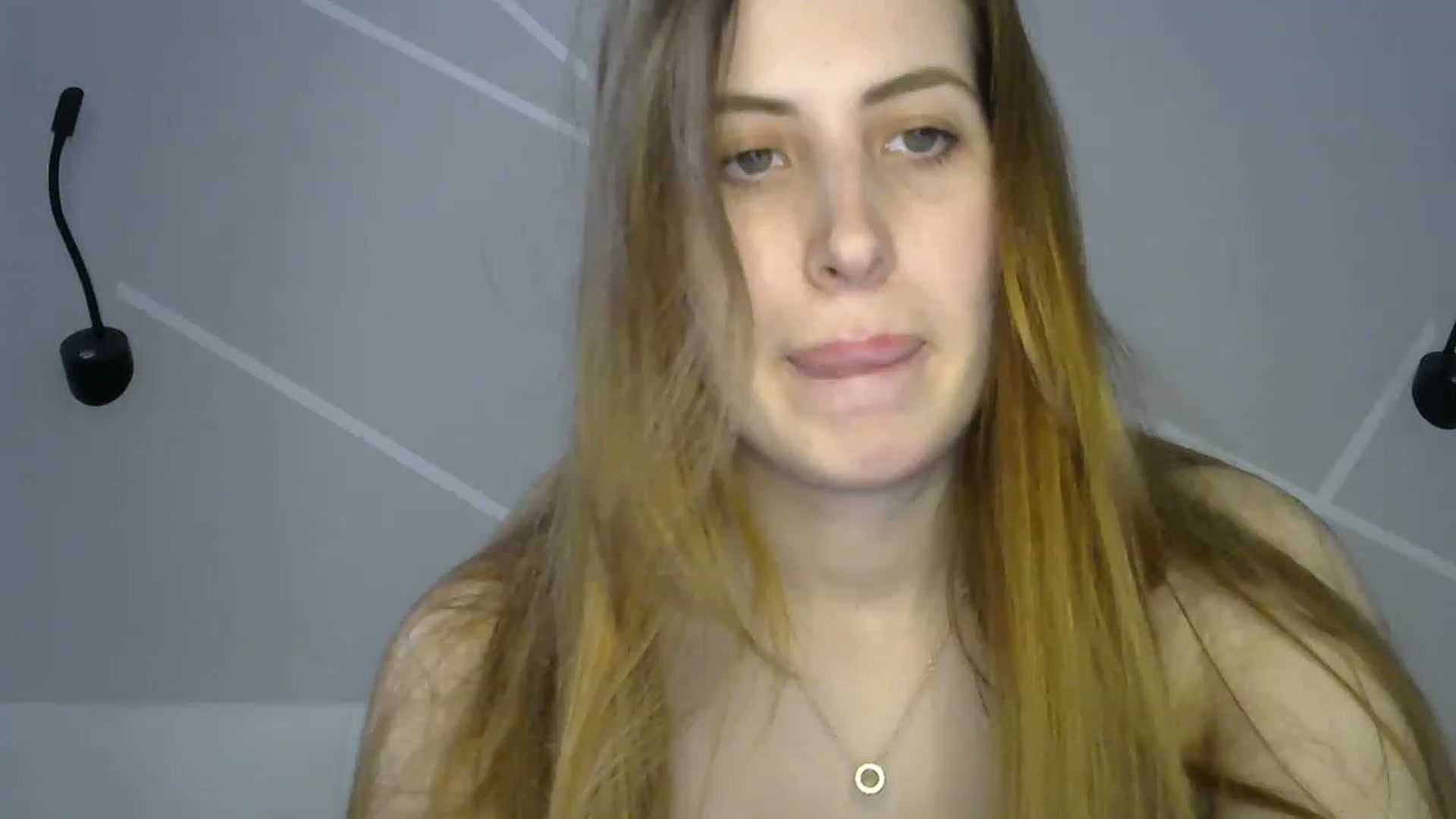 Gallery image thumbnail from MarryCox's myfreecams stream on, 03/27/2023, 11:49 image 6 of 20