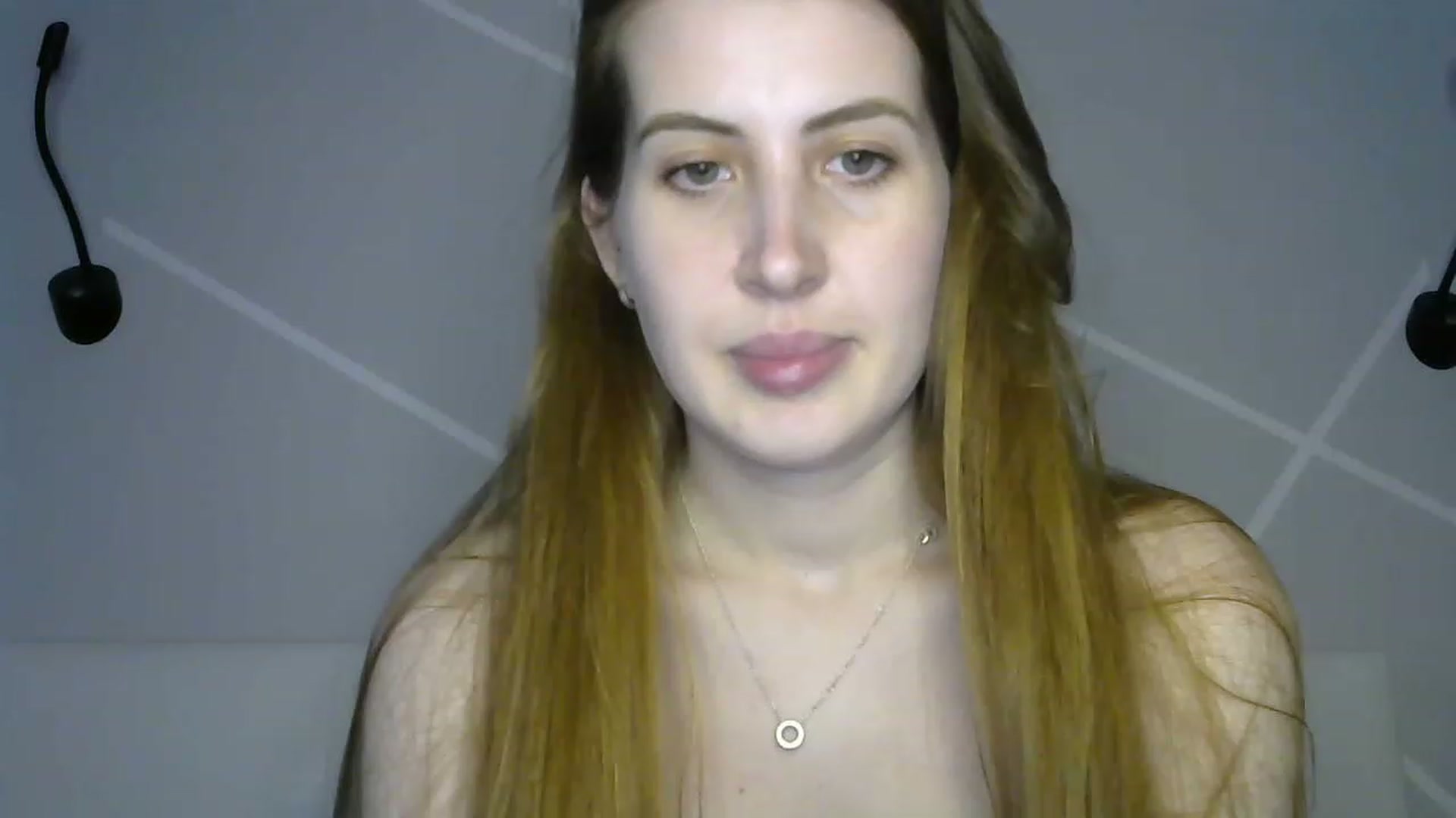 Gallery image thumbnail from MarryCox's myfreecams stream on, 03/27/2023, 11:49 image 17 of 20