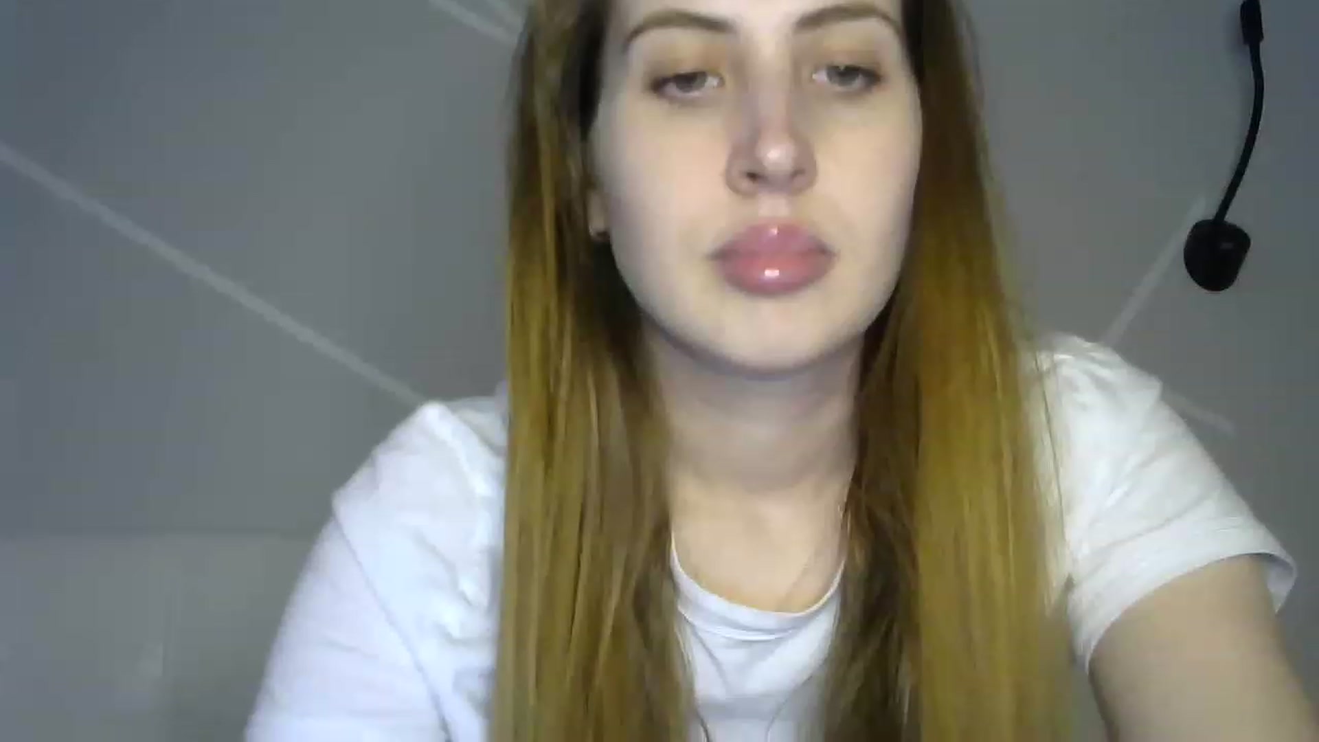 Gallery image thumbnail from MarryCox's myfreecams stream on, 03/27/2023, 13:50 image 13 of 20