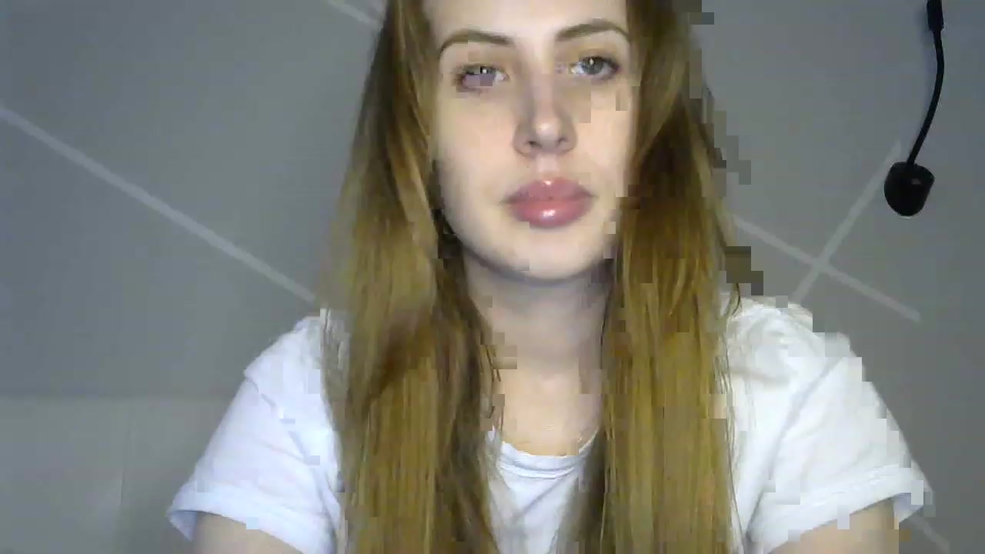 Gallery image thumbnail from MarryCox's myfreecams stream on, 03/27/2023, 13:50 image 20 of 20