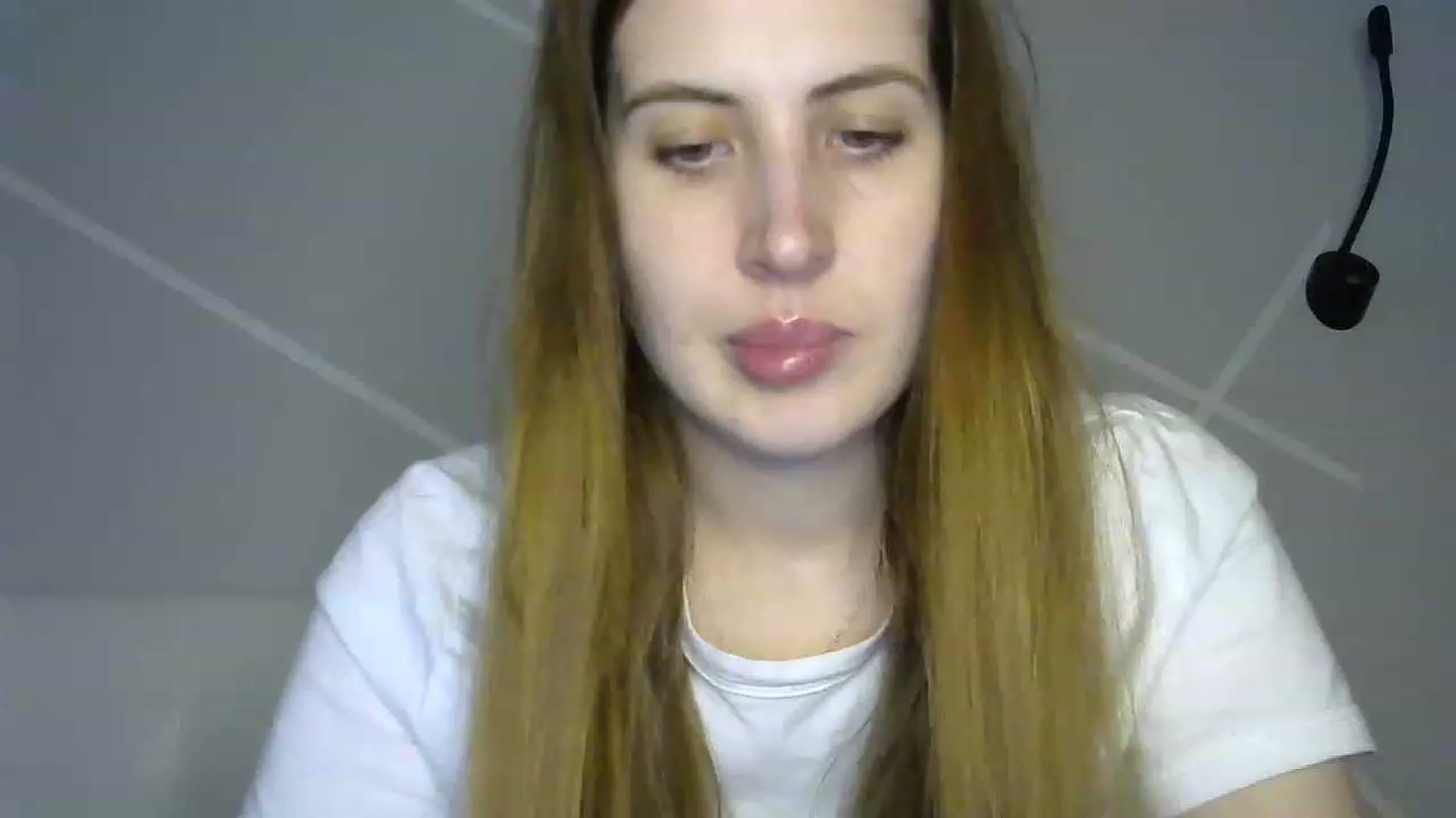 Gallery image thumbnail from MarryCox's myfreecams stream on, 03/27/2023, 13:50 image 10 of 20