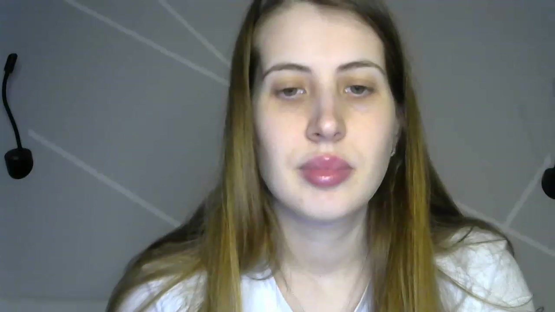 Gallery image thumbnail from MarryCox's myfreecams stream on, 03/31/2023, 11:09 image 14 of 20