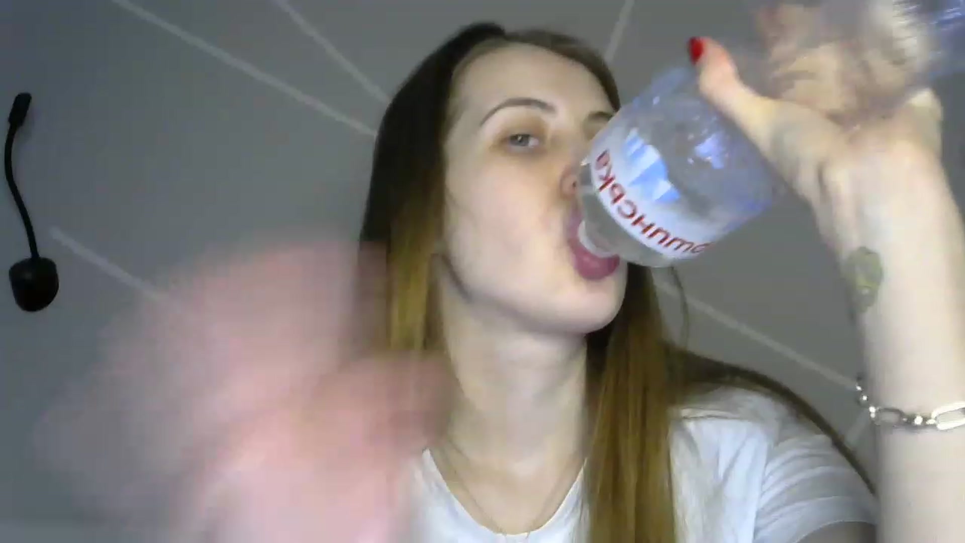 Gallery image thumbnail from MarryCox's myfreecams stream on, 03/31/2023, 11:09 image 13 of 20