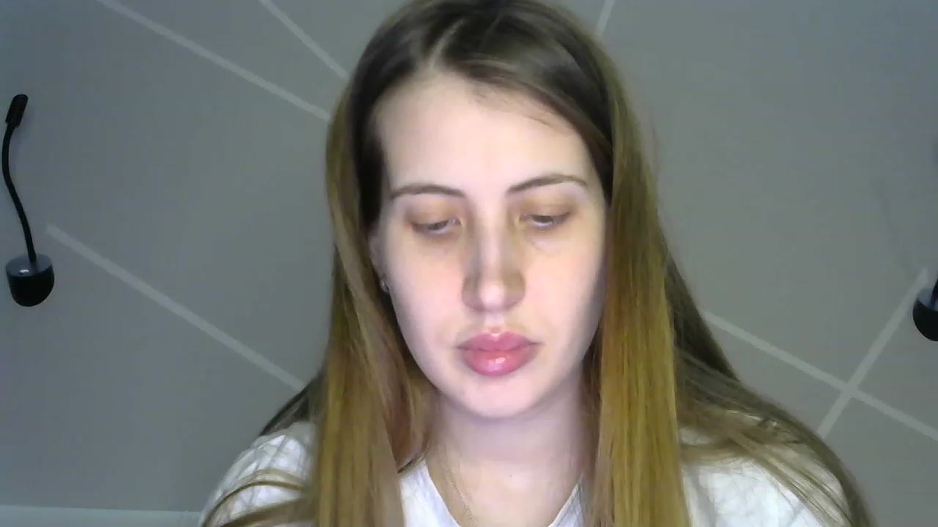 Gallery image thumbnail from MarryCox's myfreecams stream on, 03/31/2023, 11:30 image 13 of 20