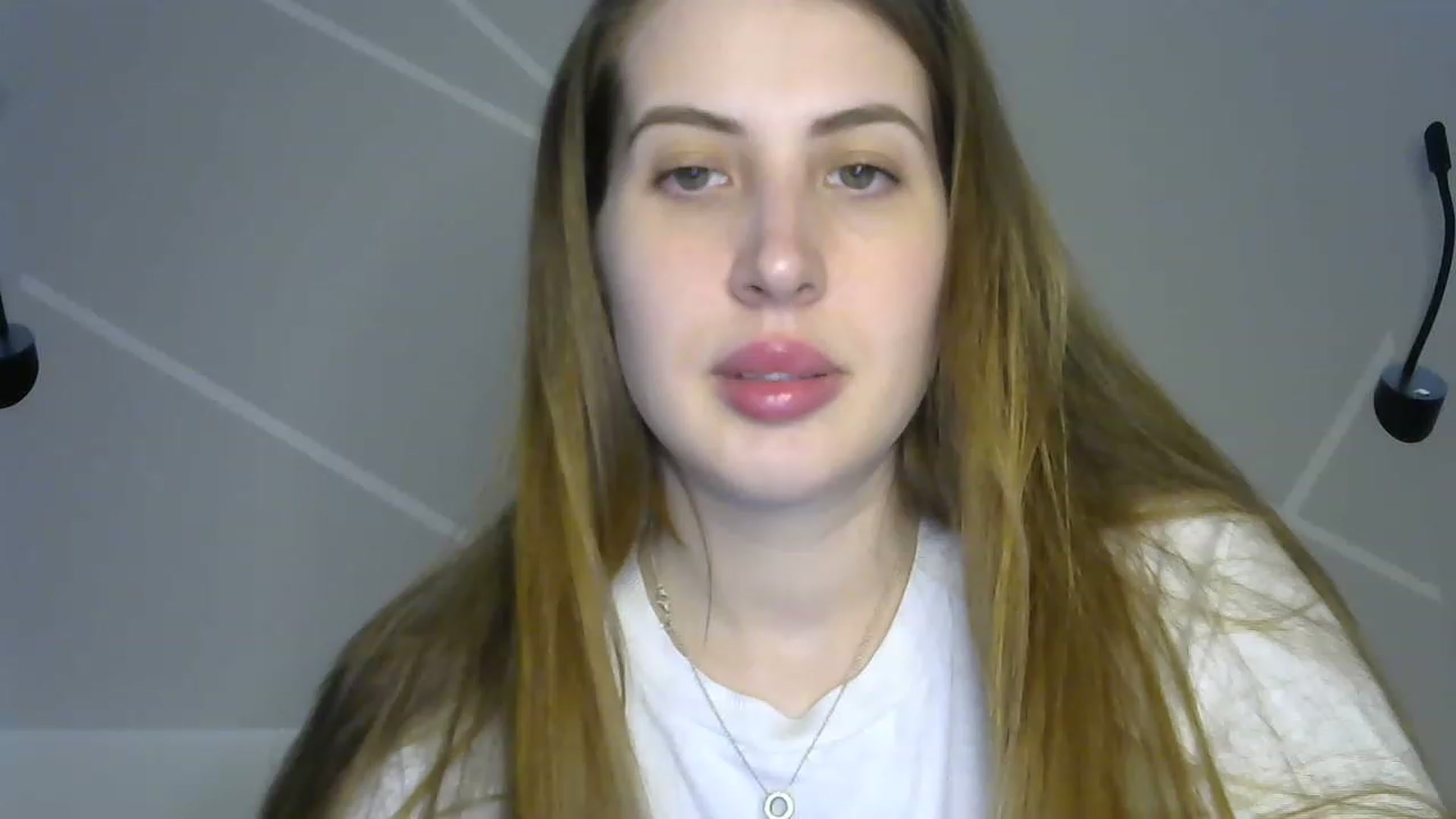 Gallery image thumbnail from MarryCox's myfreecams stream on, 04/03/2023, 12:05 image 20 of 20