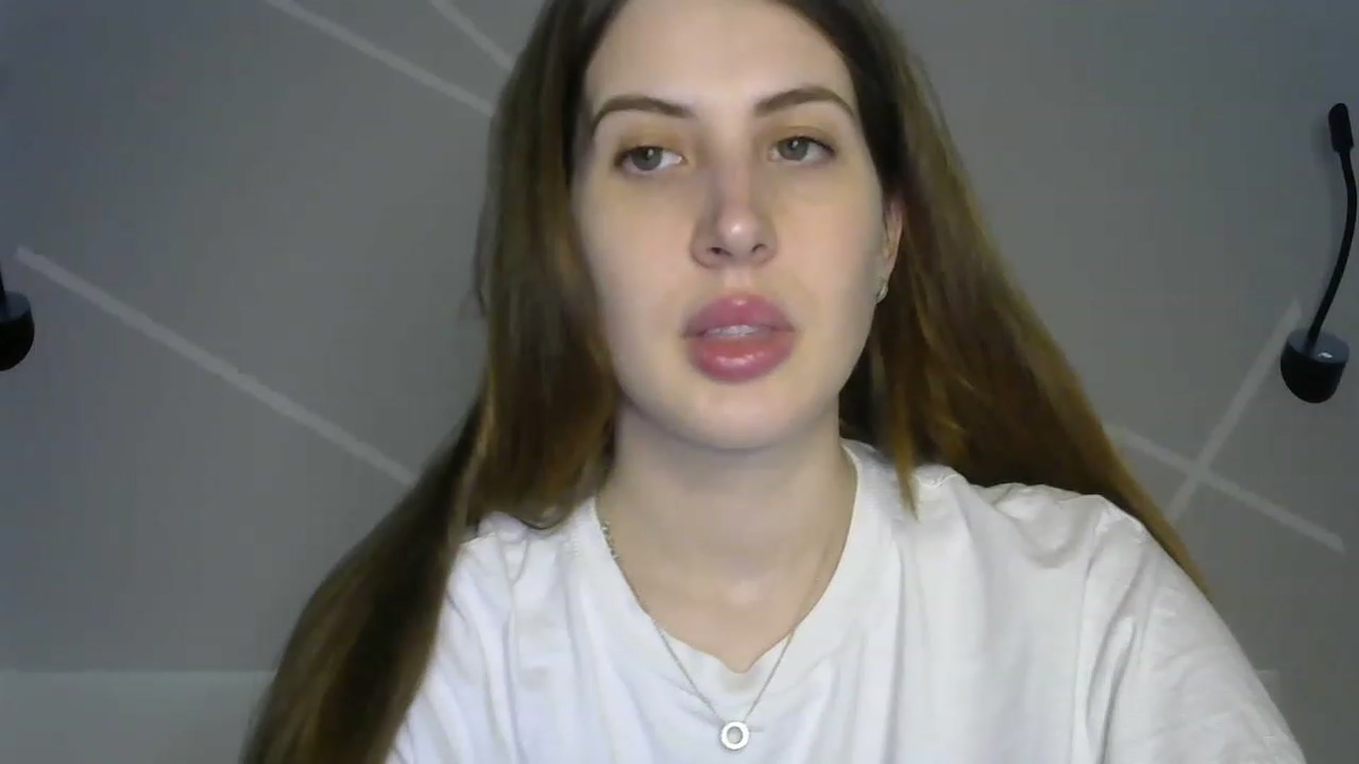 Gallery image thumbnail from MarryCox's myfreecams stream on, 04/03/2023, 12:05 image 4 of 20