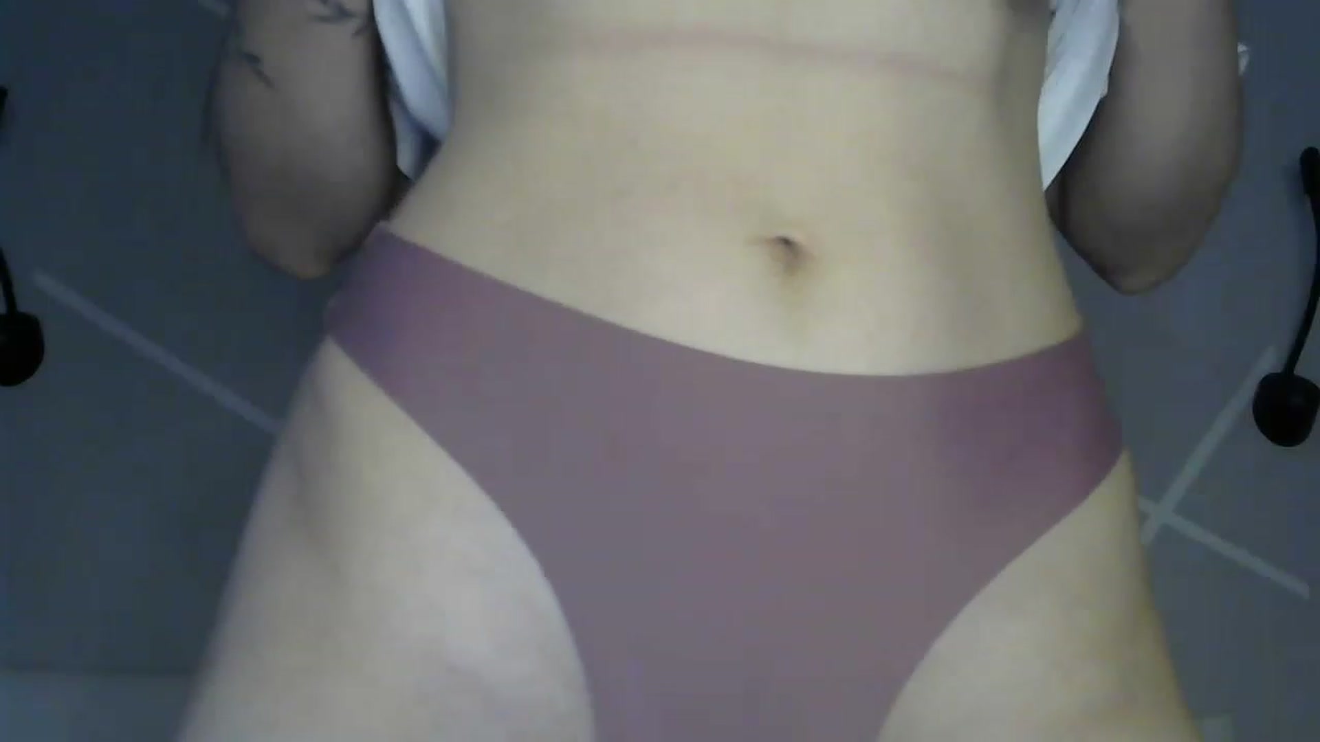 Gallery image thumbnail from MarryCox's myfreecams stream on, 04/05/2023, 11:13 image 2 of 20