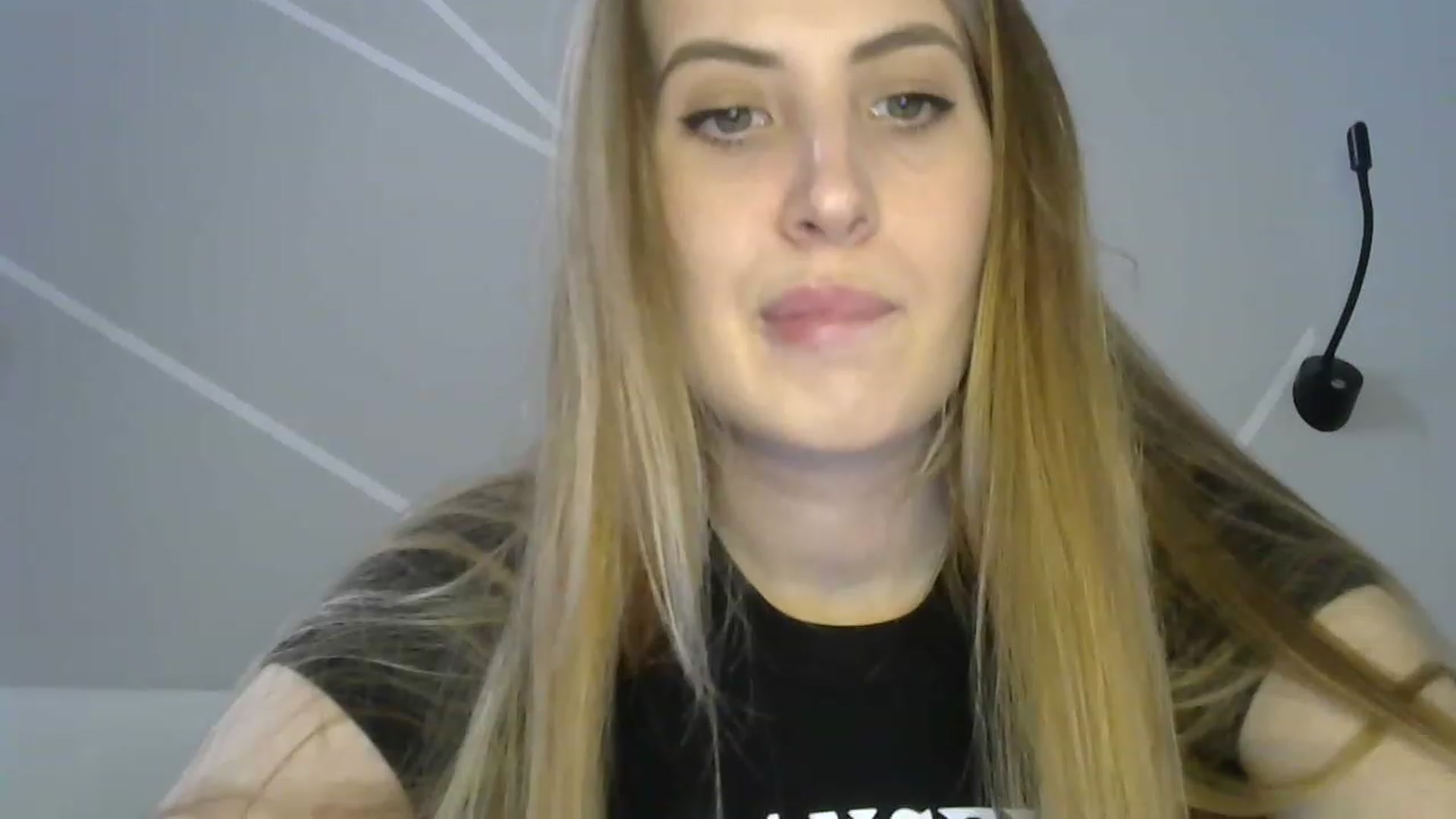 Gallery image thumbnail from MarryCox's myfreecams stream on, 04/07/2023, 11:21 image 20 of 20