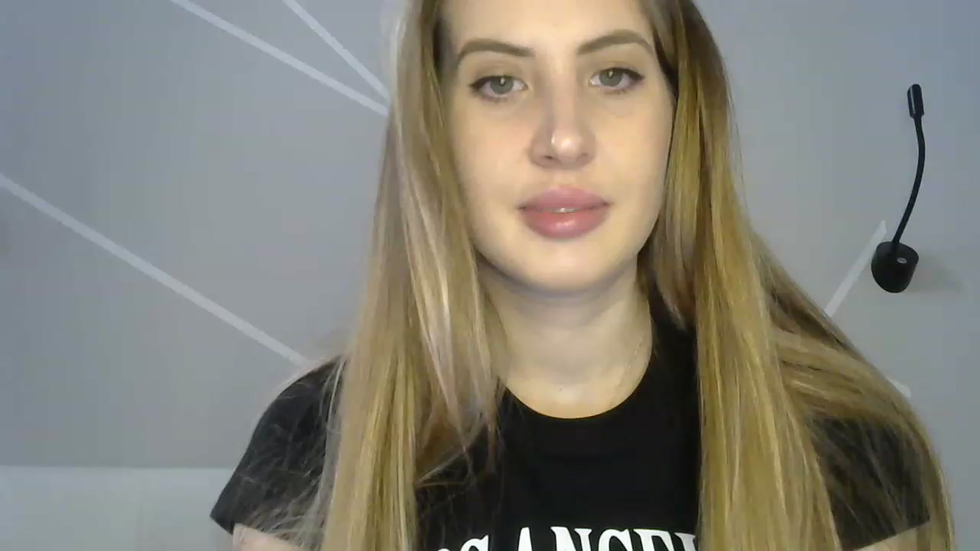 Gallery image thumbnail from MarryCox's myfreecams stream on, 04/07/2023, 11:21 image 7 of 20