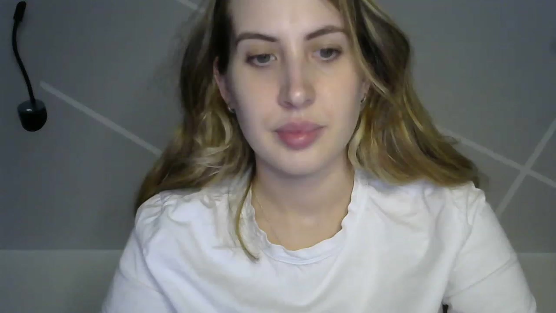 Gallery image thumbnail from MarryCox's myfreecams stream on, 04/14/2023, 11:48 image 4 of 20