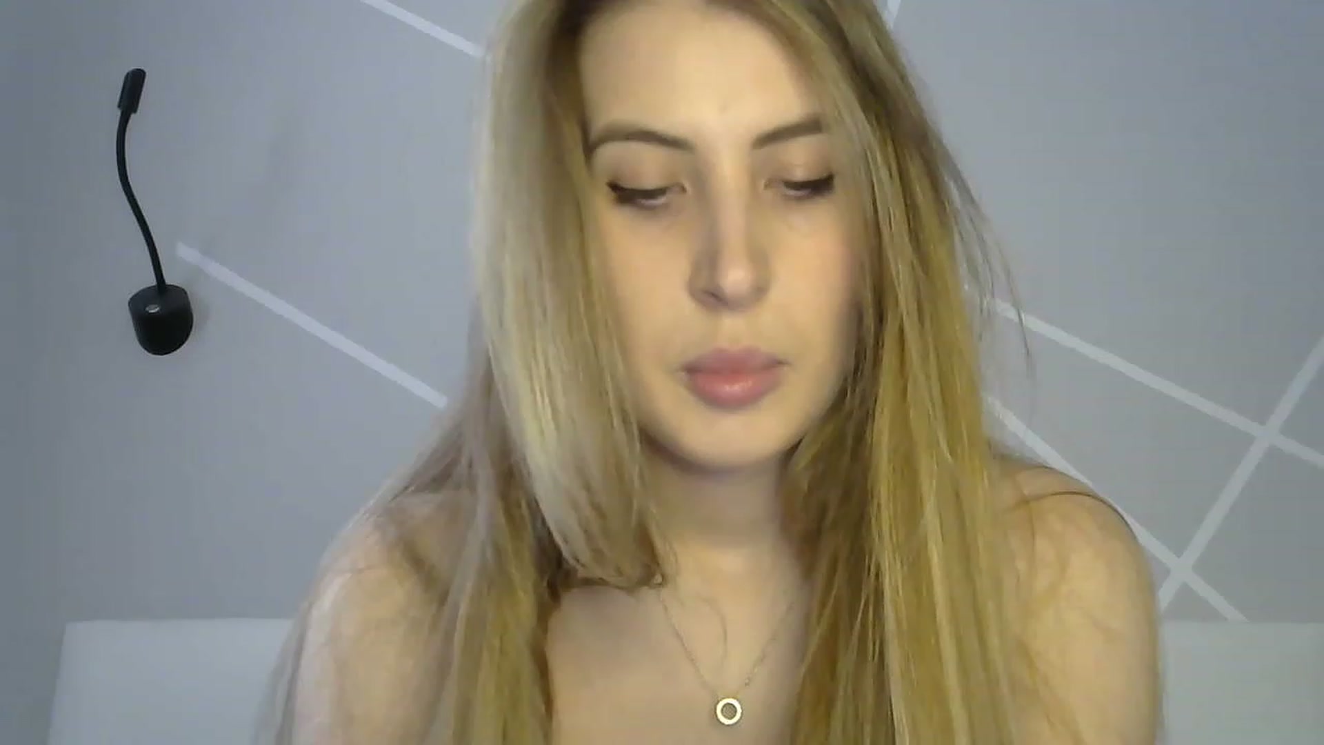 Gallery image thumbnail from MarryCox's myfreecams stream on, 04/22/2023, 09:45 image 18 of 20