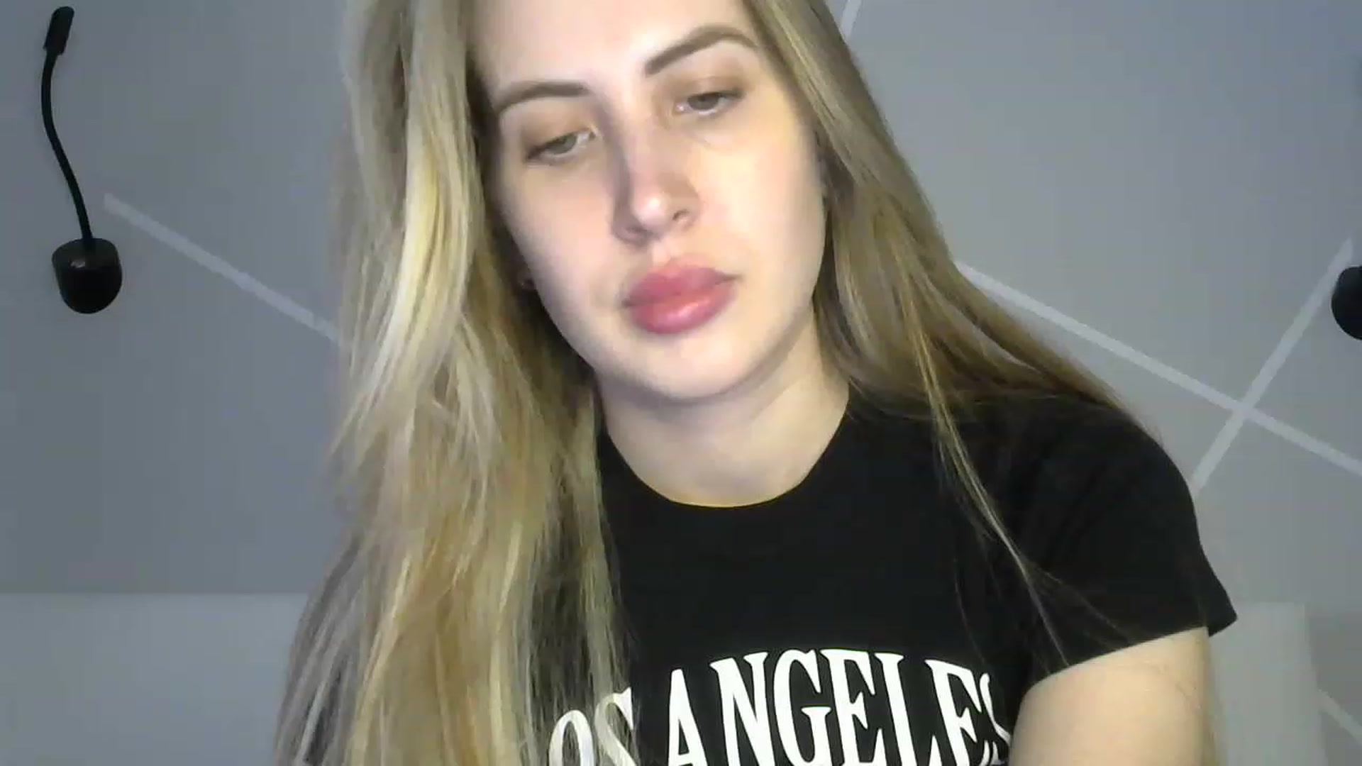 Gallery image thumbnail from MarryCox's myfreecams stream on, 04/25/2023, 11:01 image 14 of 20