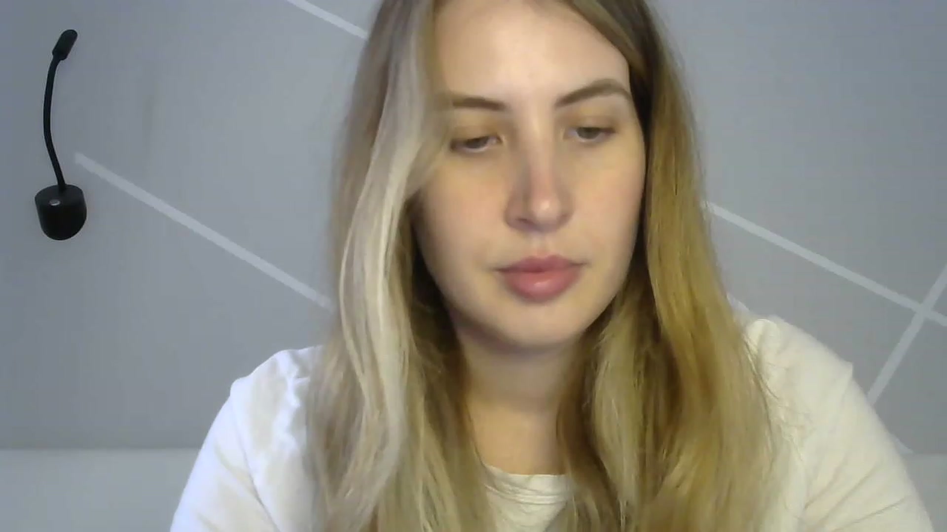 Gallery image thumbnail from MarryCox's myfreecams stream on, 05/20/2023, 11:06 image 14 of 20