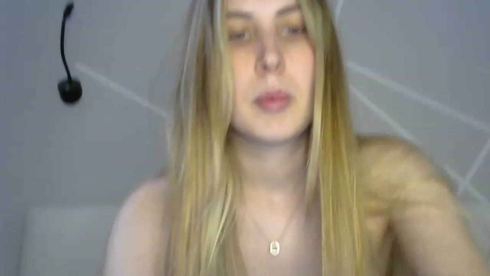 Gallery image thumbnail from MarryCox's myfreecams stream on, 05/22/2023, 12:48 image 18 of 20