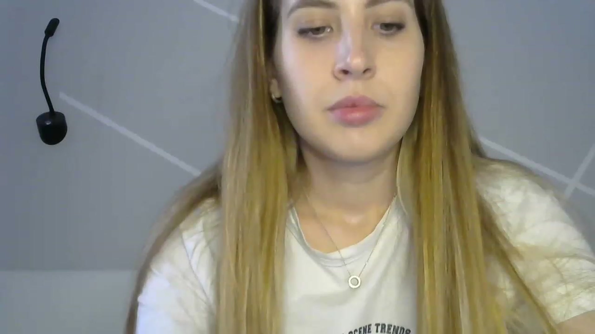 Gallery image thumbnail from MarryCox's myfreecams stream on, 05/23/2023, 09:40 image 12 of 20