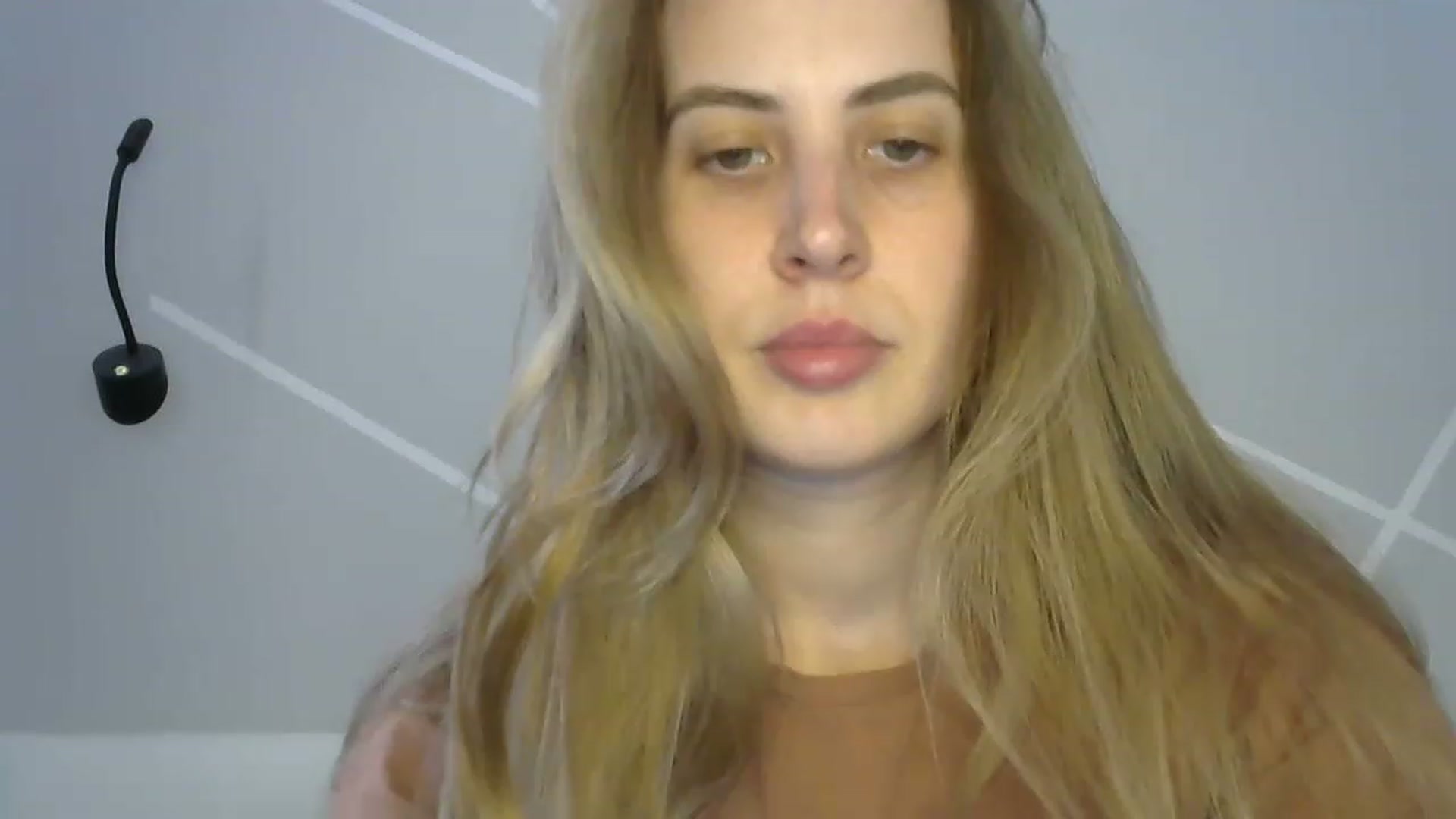 Gallery image thumbnail from MarryCox's myfreecams stream on, 06/01/2023, 10:03 image 16 of 20
