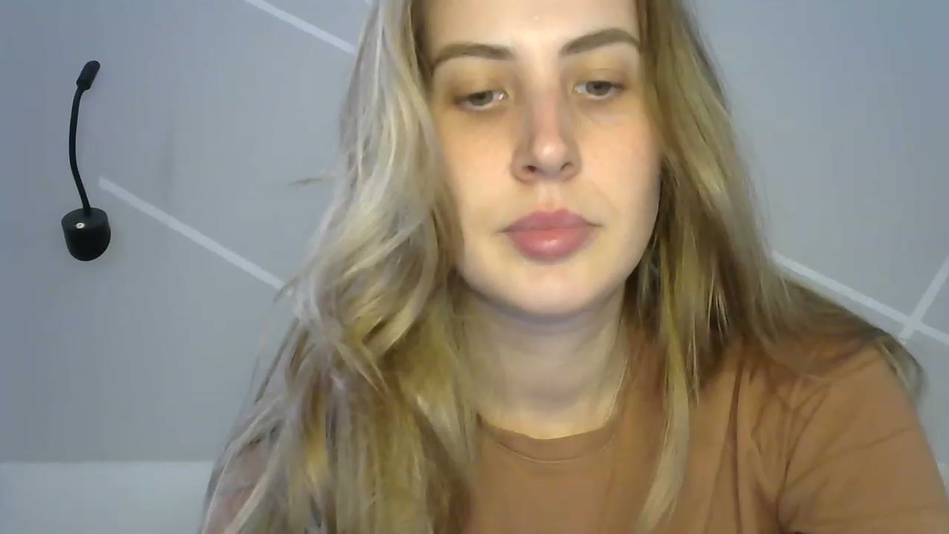 Gallery image thumbnail from MarryCox's myfreecams stream on, 06/01/2023, 10:03 image 9 of 20