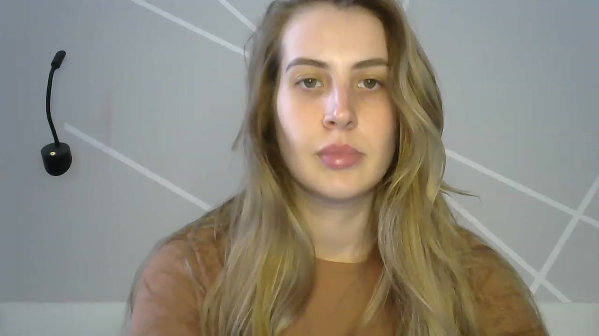 Gallery image thumbnail from MarryCox's myfreecams stream on, 06/01/2023, 10:03 image 20 of 20