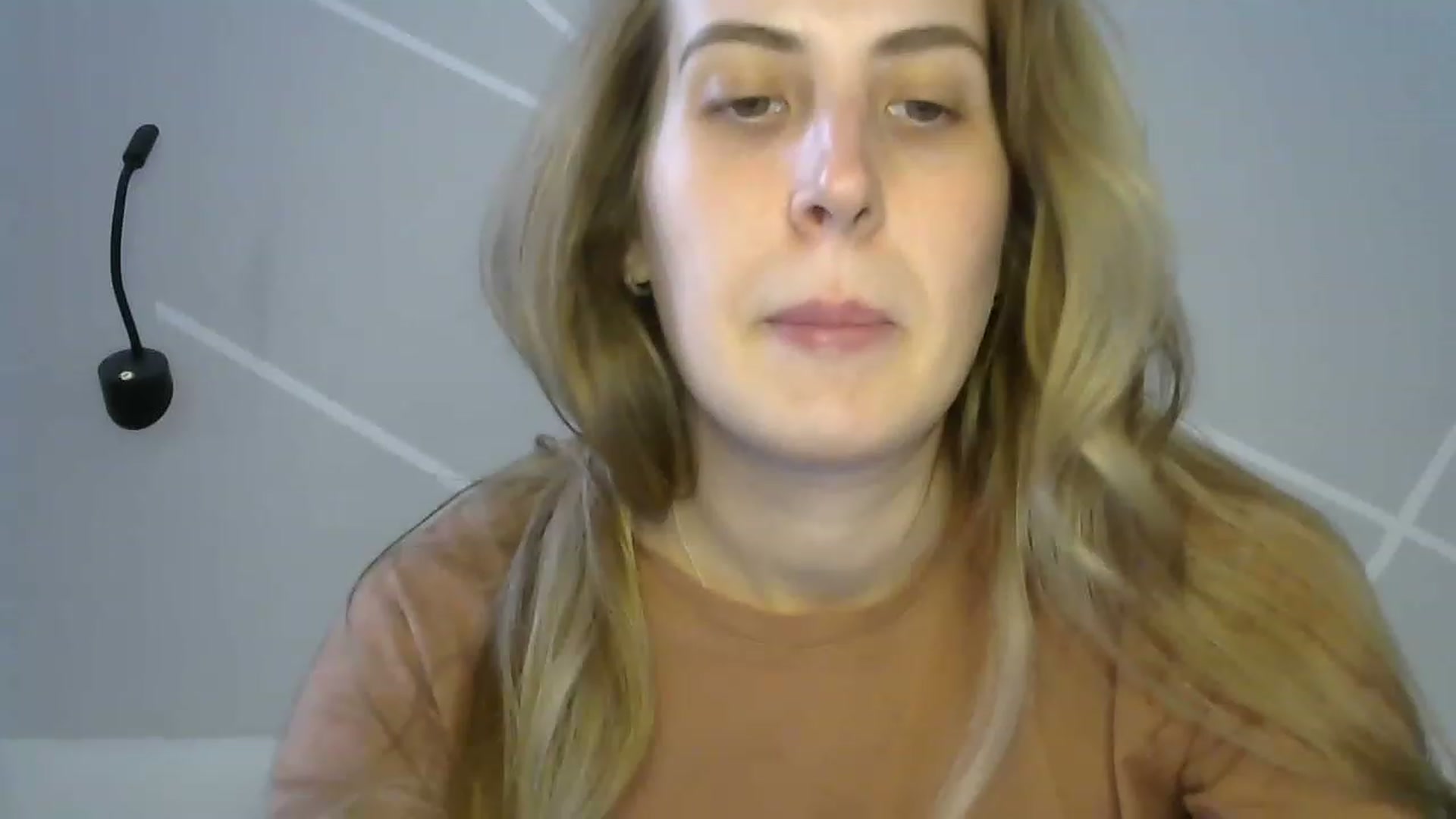 Gallery image thumbnail from MarryCox's myfreecams stream on, 06/01/2023, 10:03 image 6 of 20