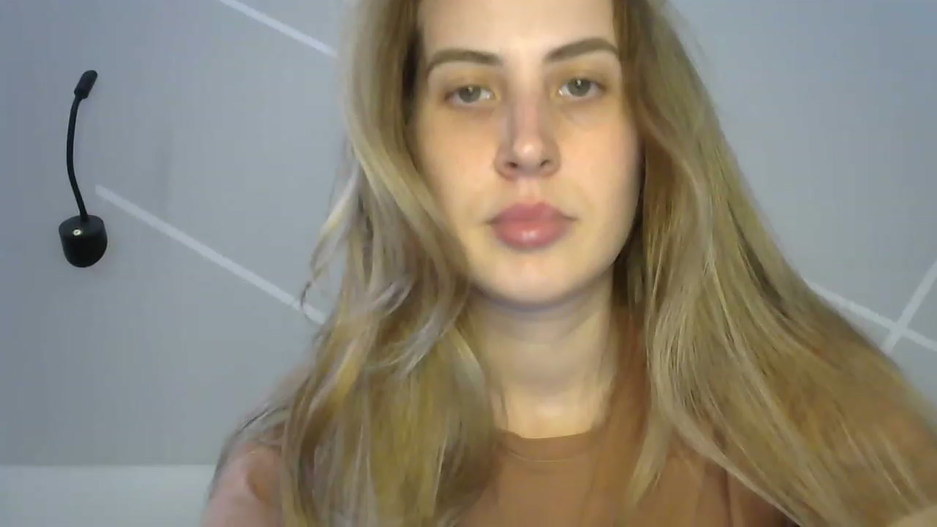 Gallery image thumbnail from MarryCox's myfreecams stream on, 06/01/2023, 10:03 image 13 of 20