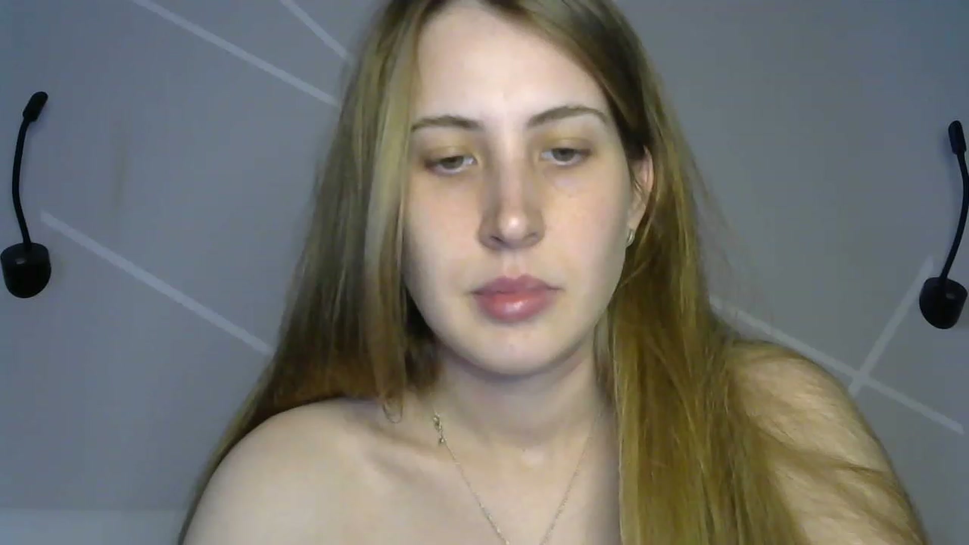 Gallery image thumbnail from MarryCox's myfreecams stream on, 06/05/2023, 11:19 image 15 of 20