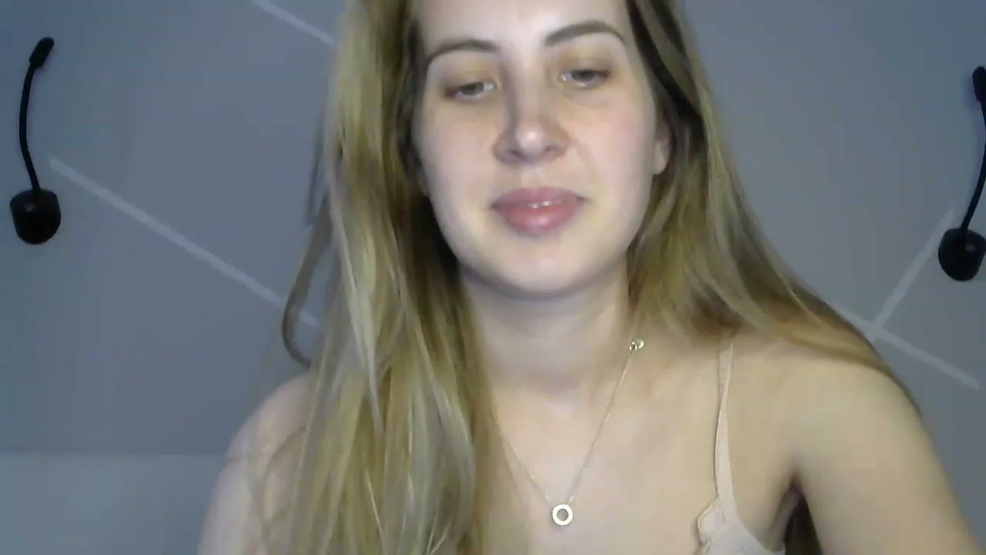 Gallery image thumbnail from MarryCox's myfreecams stream on, 06/12/2023, 11:56 image 7 of 20