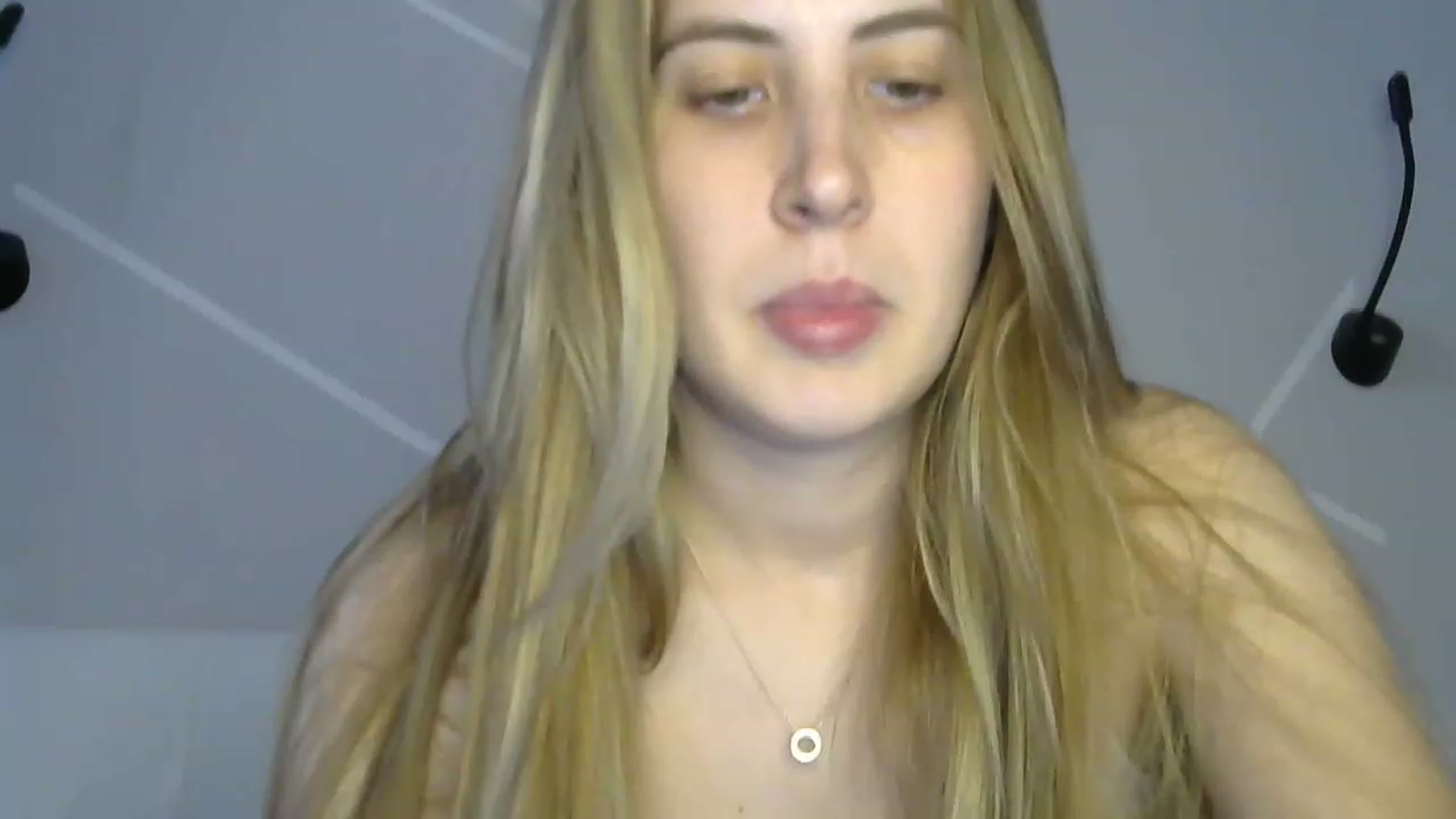 Gallery image thumbnail from MarryCox's myfreecams stream on, 06/12/2023, 11:56 image 20 of 20