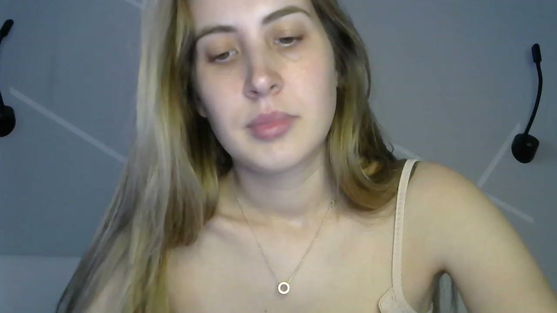 Gallery image thumbnail from MarryCox's myfreecams stream on, 06/12/2023, 11:56 image 13 of 20
