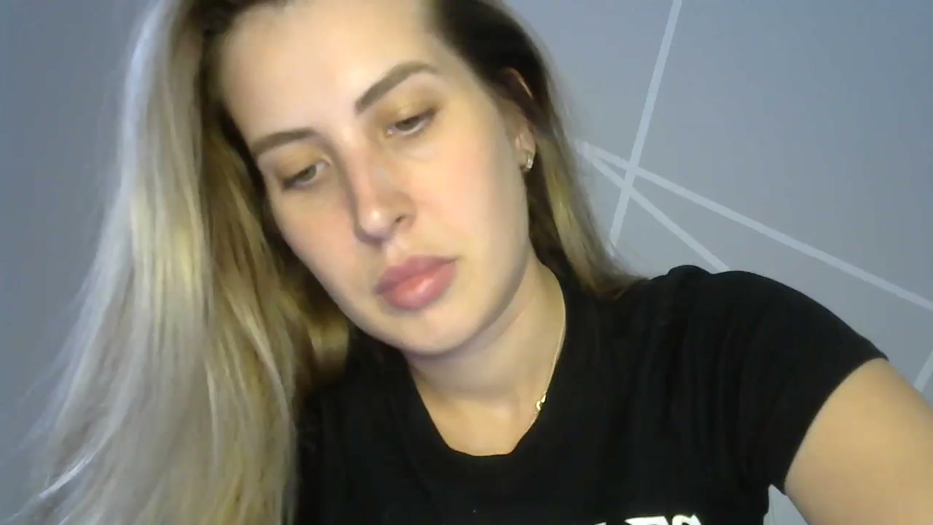 Gallery image thumbnail from MarryCox's myfreecams stream on, 07/25/2023, 11:19 image 7 of 20