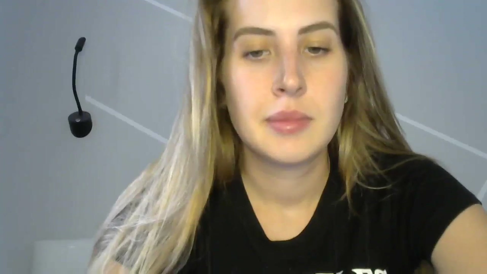 Gallery image thumbnail from MarryCox's myfreecams stream on, 07/25/2023, 11:19 image 11 of 20