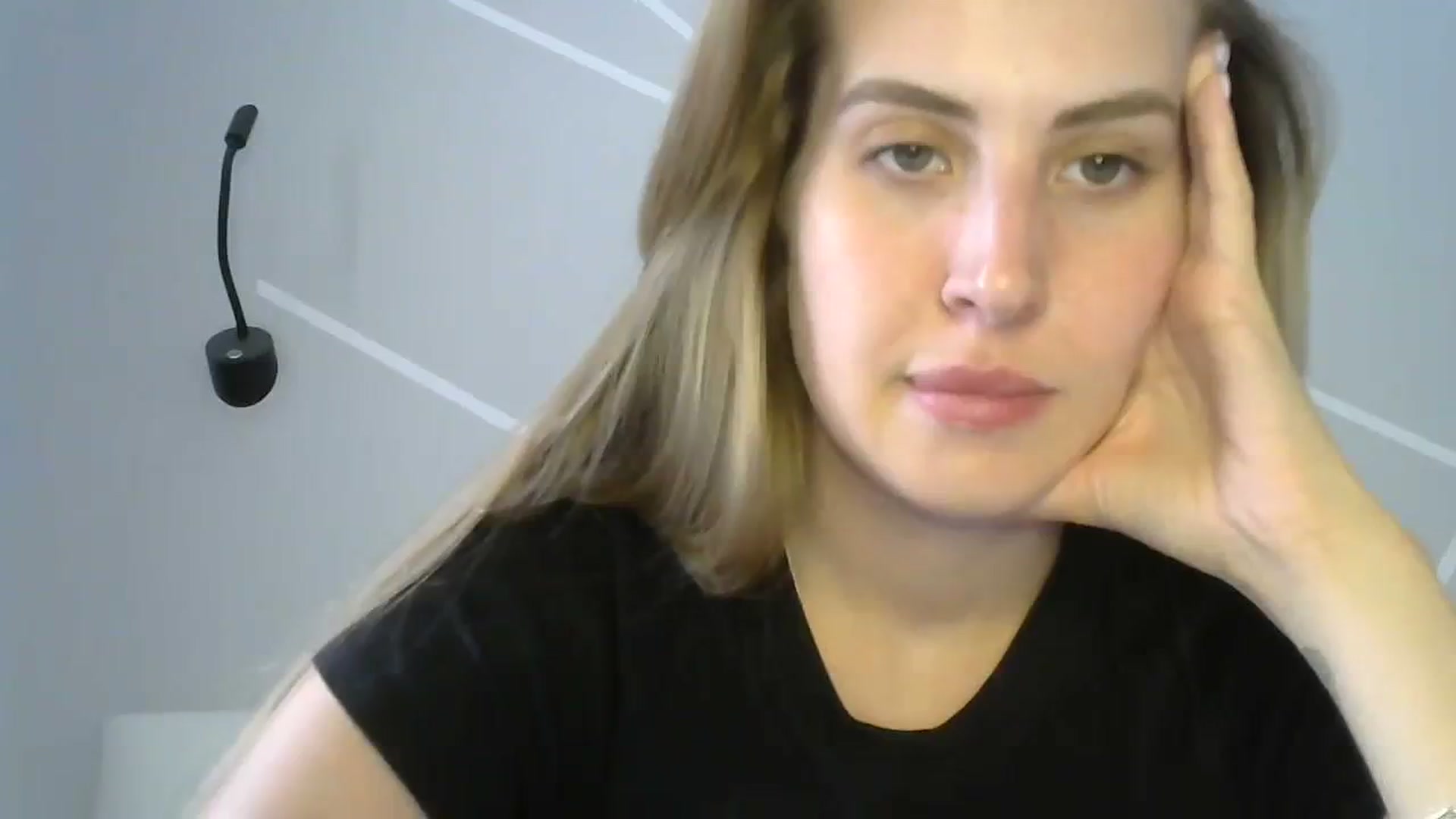 Gallery image thumbnail from MarryCox's myfreecams stream on, 07/25/2023, 11:19 image 16 of 20