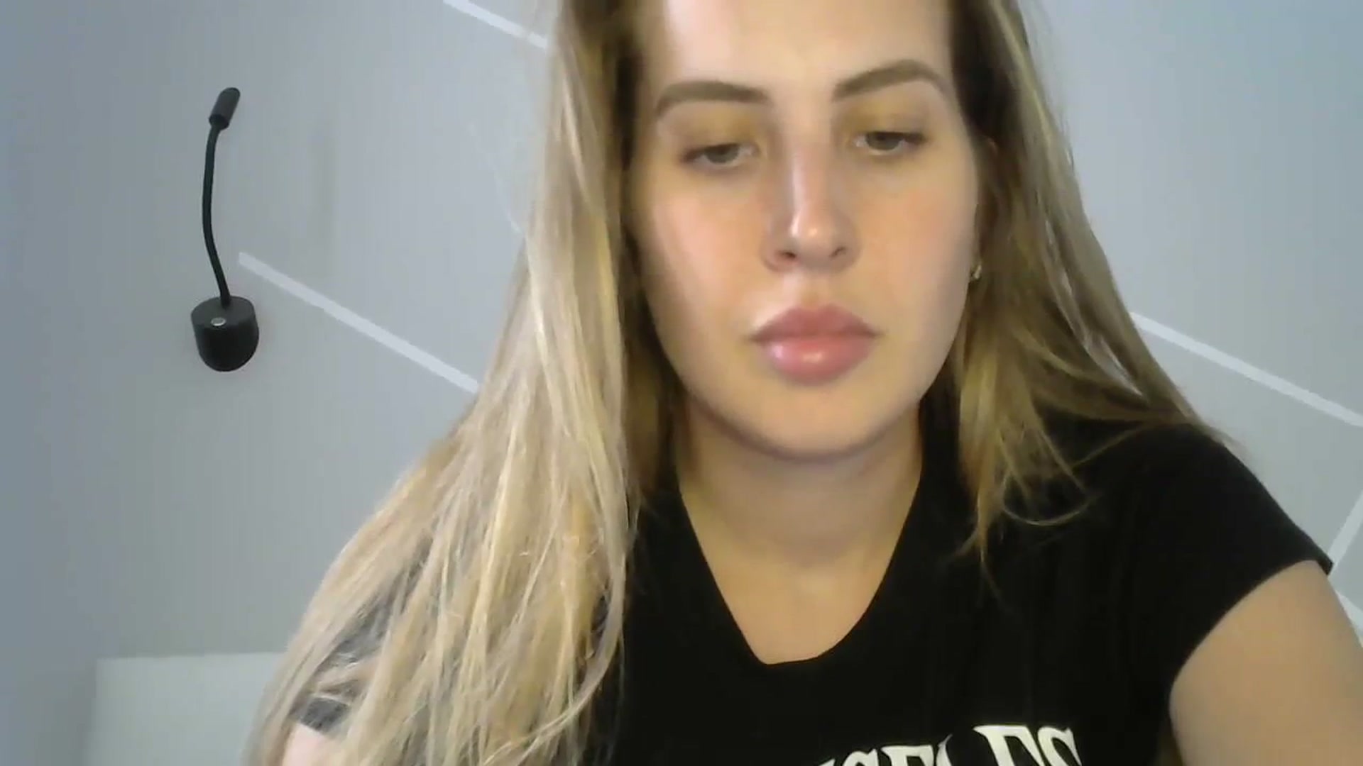 Gallery image thumbnail from MarryCox's myfreecams stream on, 07/25/2023, 11:19 image 13 of 20
