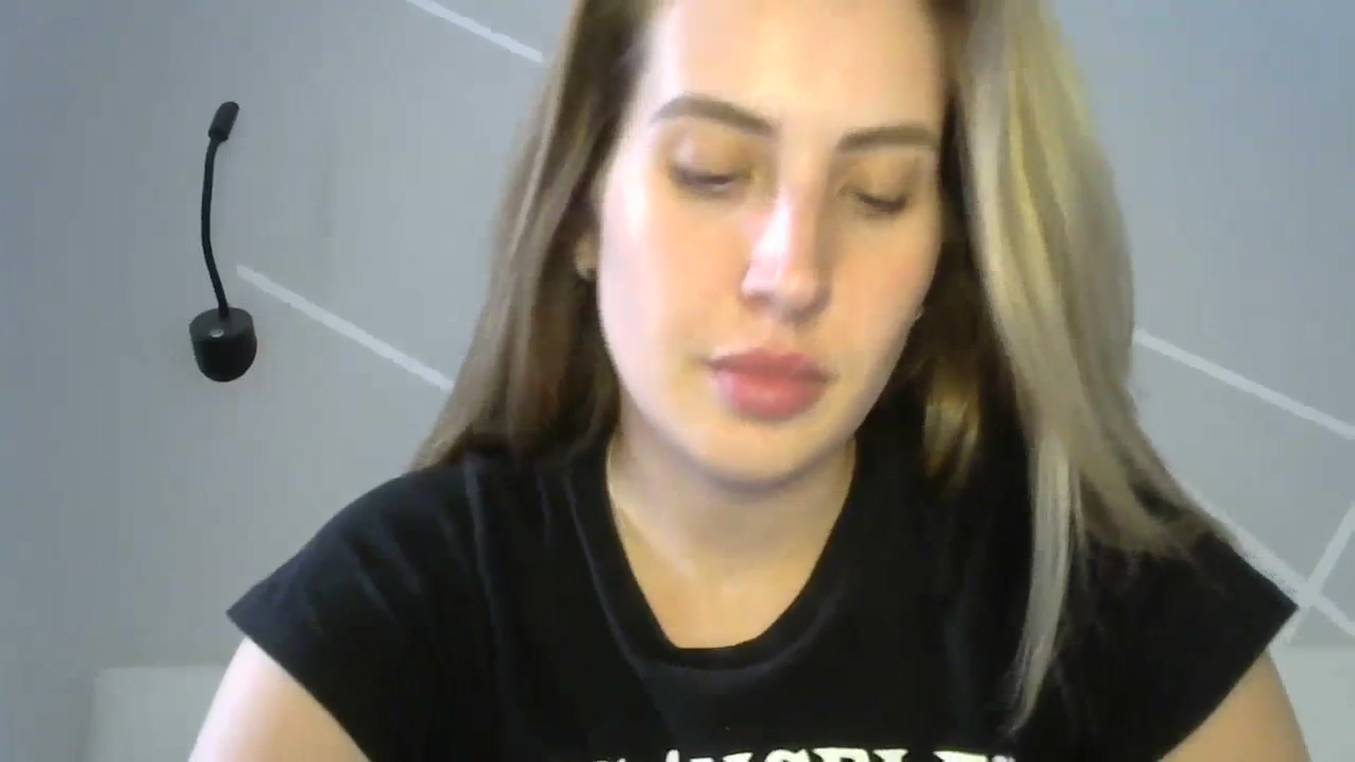 Gallery image thumbnail from MarryCox's myfreecams stream on, 07/25/2023, 11:19 image 9 of 20
