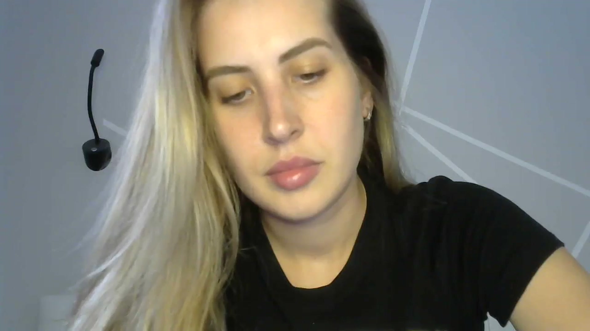 Gallery image thumbnail from MarryCox's myfreecams stream on, 07/25/2023, 11:19 image 6 of 20