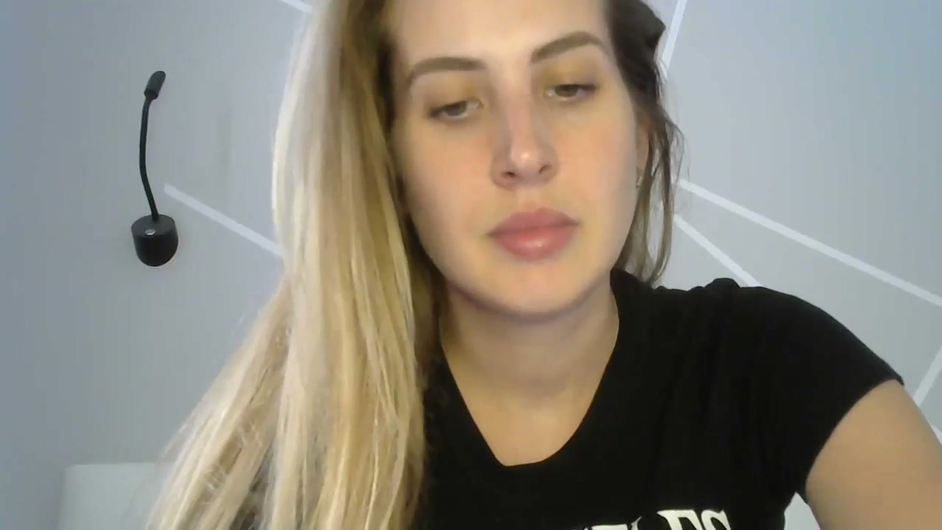 Gallery image thumbnail from MarryCox's myfreecams stream on, 07/25/2023, 11:19 image 14 of 20