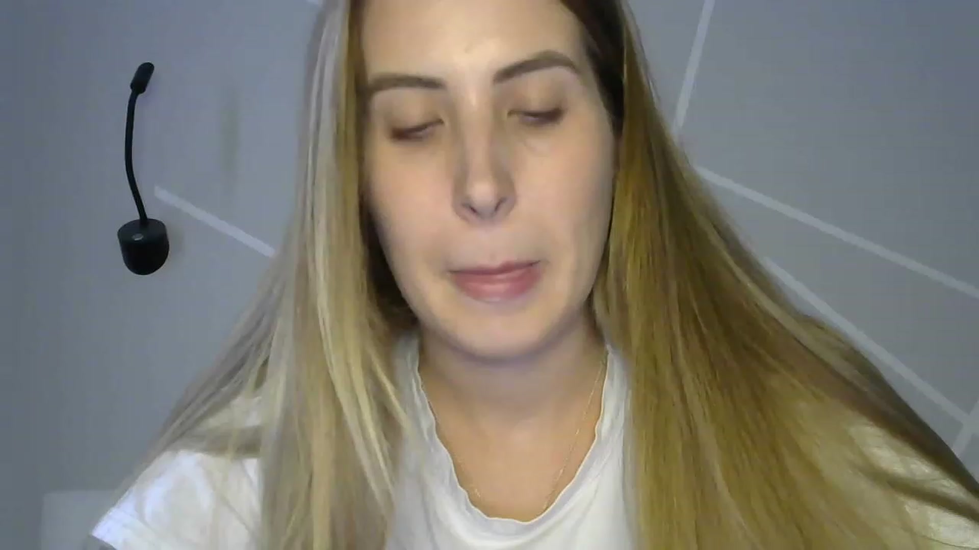 Gallery image thumbnail from MarryCox's myfreecams stream on, 07/29/2023, 11:55 image 3 of 20