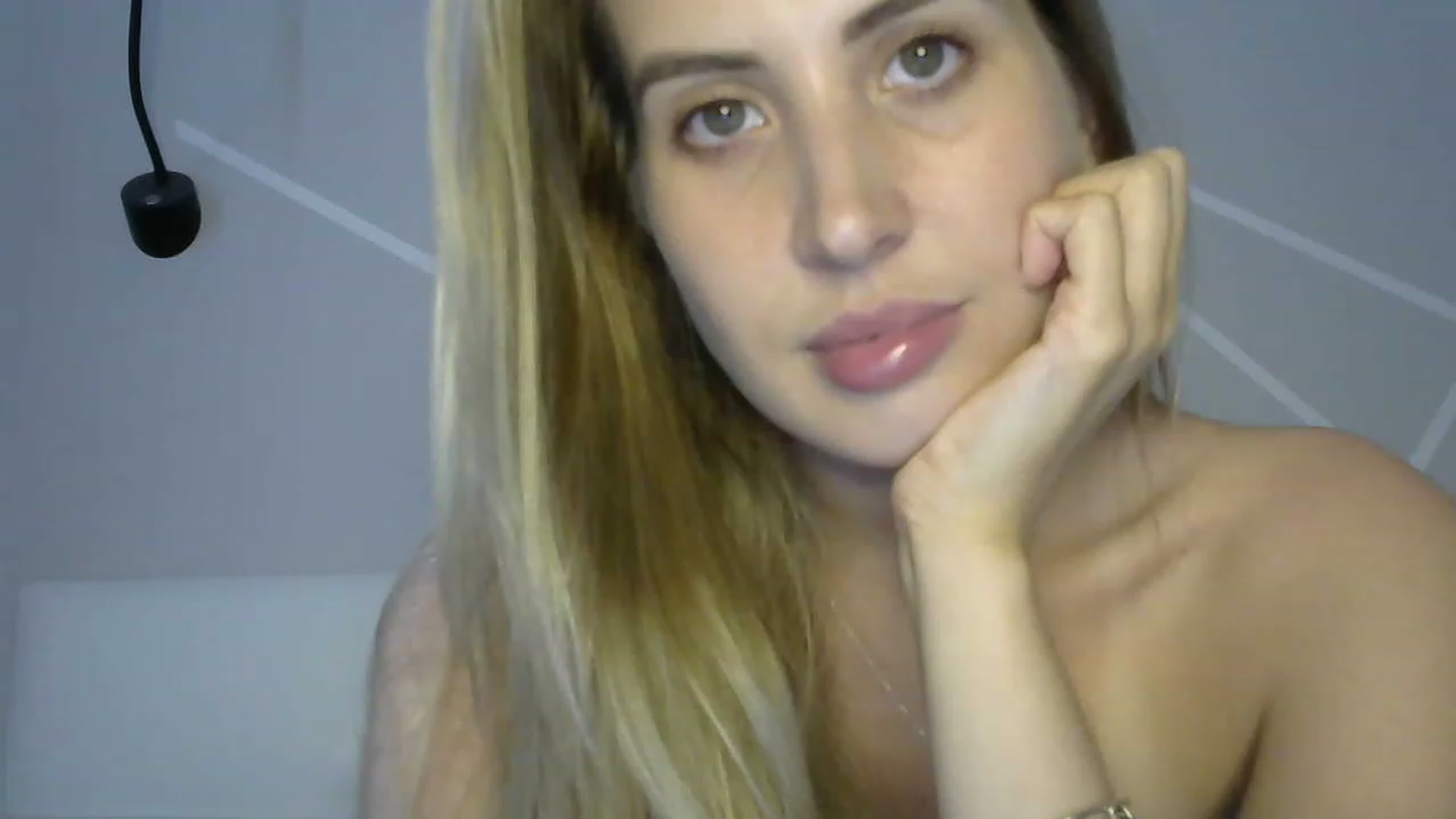 Gallery image thumbnail from MarryCox's myfreecams stream on, 07/29/2023, 11:55 image 15 of 20