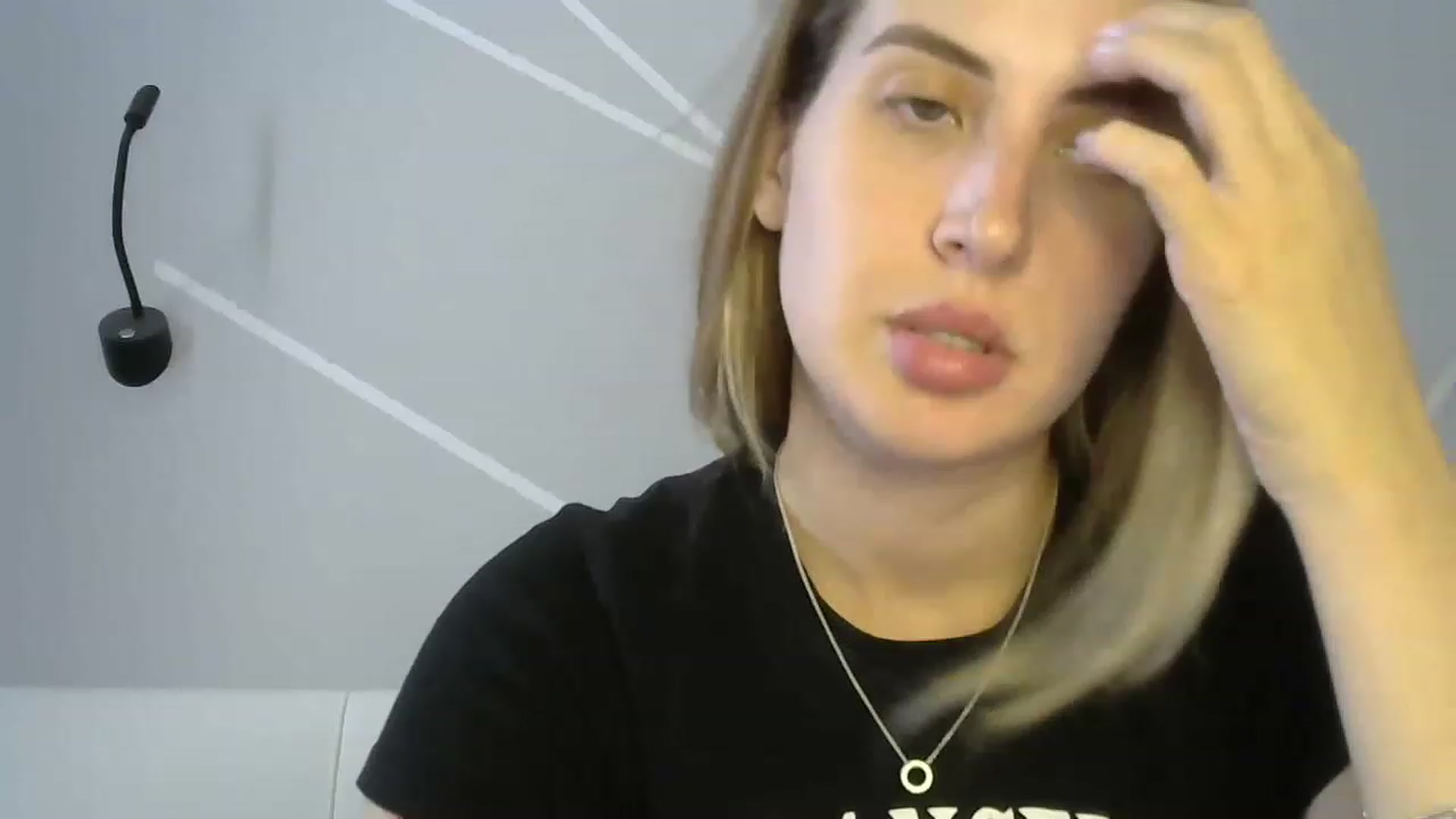 Gallery image thumbnail from MarryCox's myfreecams stream on, 08/04/2023, 10:40 image 12 of 20