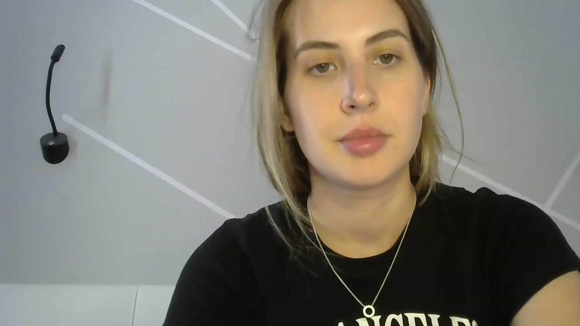 Gallery image thumbnail from MarryCox's myfreecams stream on, 08/04/2023, 10:40 image 7 of 20