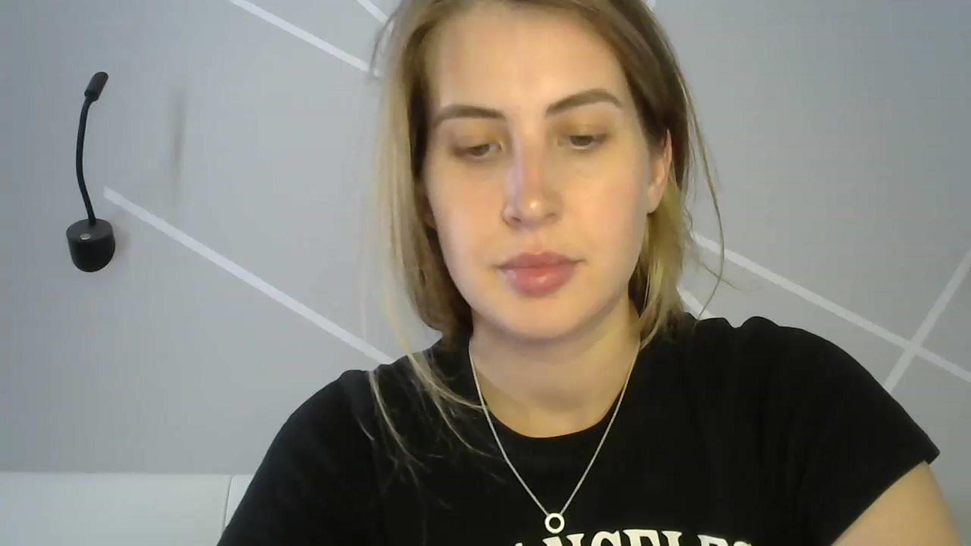 Gallery image thumbnail from MarryCox's myfreecams stream on, 08/04/2023, 10:40 image 8 of 20