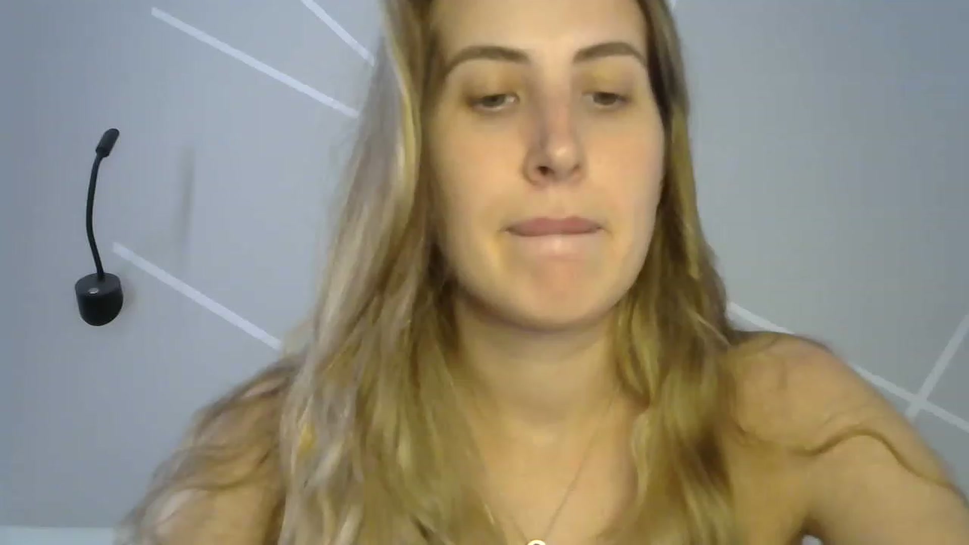 Gallery image thumbnail from MarryCox's myfreecams stream on, 08/04/2023, 11:03 image 11 of 20
