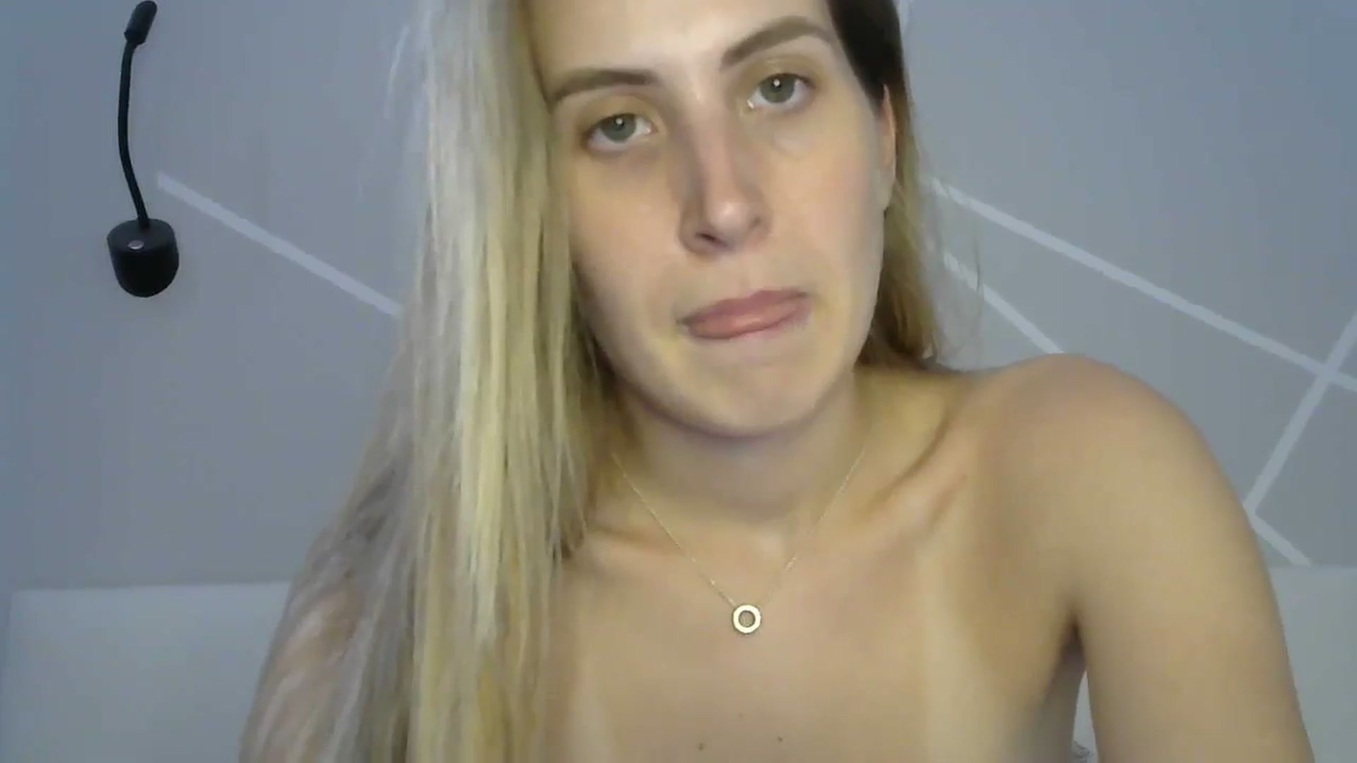 Gallery image thumbnail from MarryCox's myfreecams stream on, 08/06/2023, 11:04 image 14 of 20