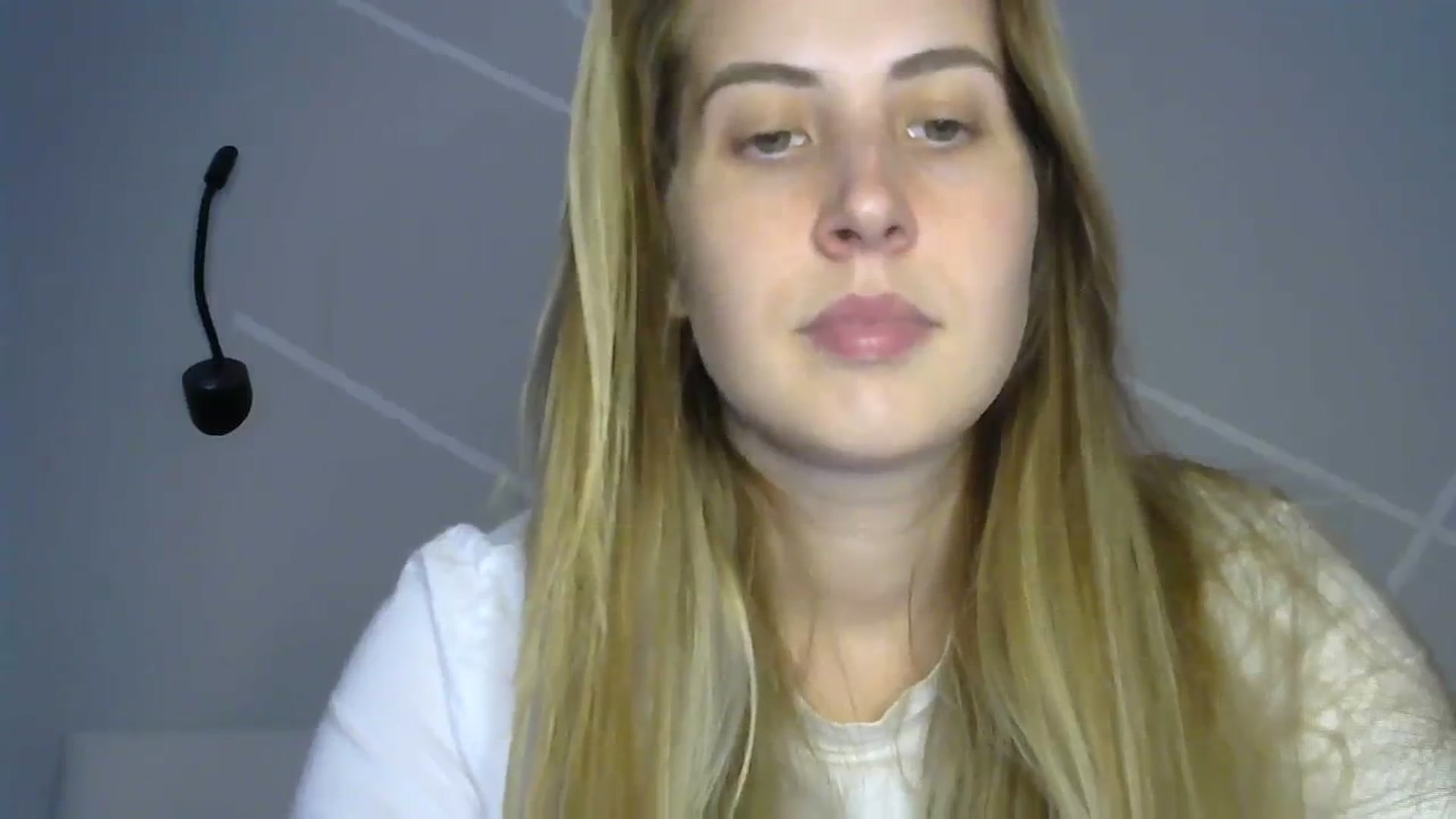 Gallery image thumbnail from MarryCox's myfreecams stream on, 08/18/2023, 11:43 image 15 of 20