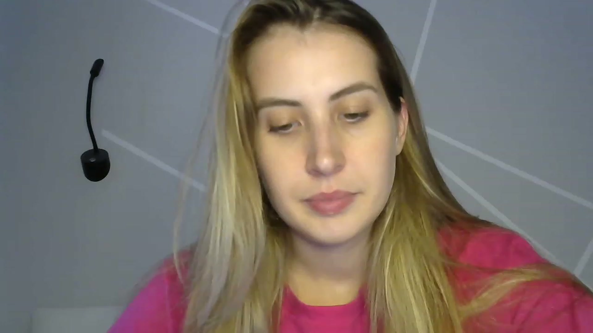 Gallery image thumbnail from MarryCox's myfreecams stream on, 08/19/2023, 11:59 image 2 of 20