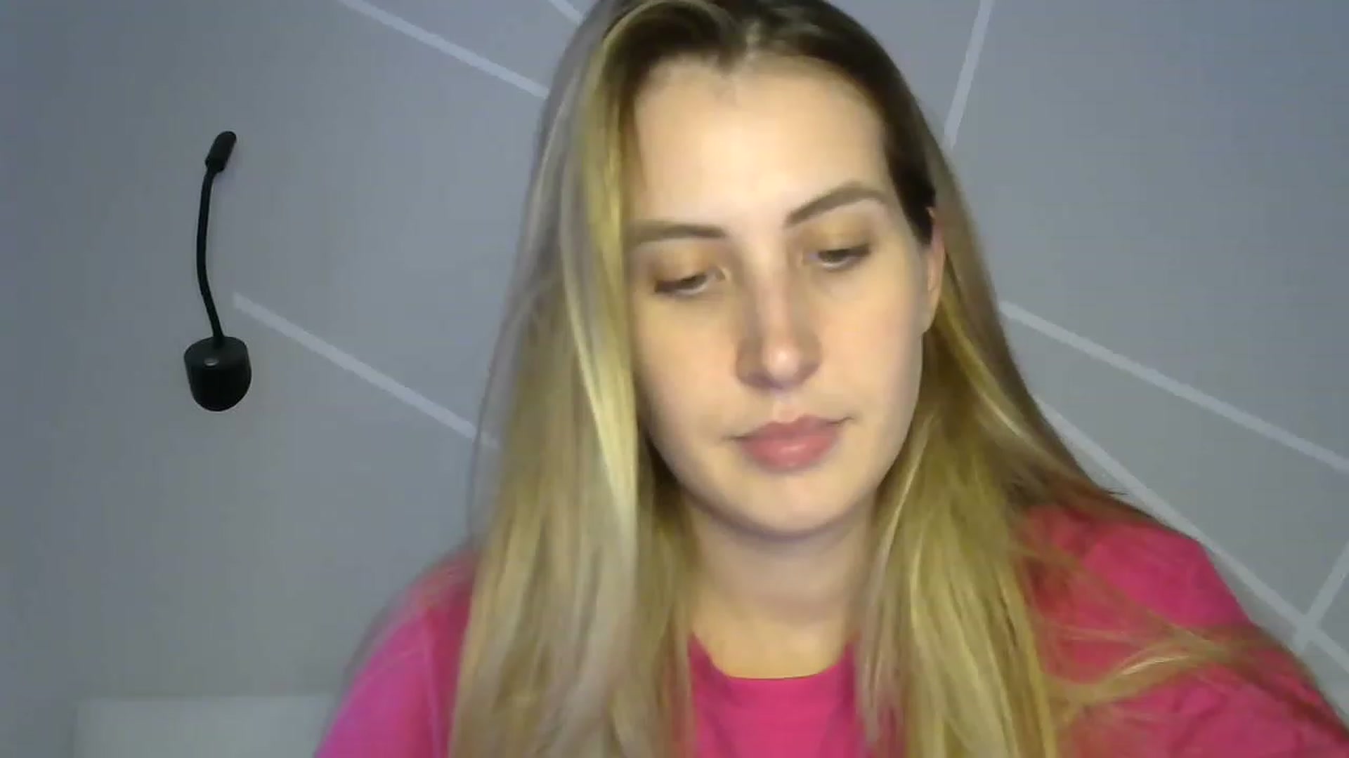 Gallery image thumbnail from MarryCox's myfreecams stream on, 08/19/2023, 11:59 image 5 of 20