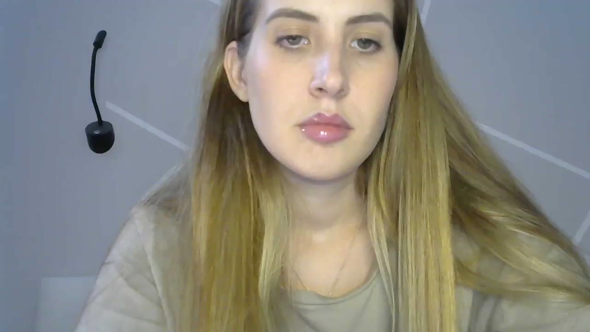 Gallery image thumbnail from MarryCox's myfreecams stream on, 08/25/2023, 11:49 image 1 of 20