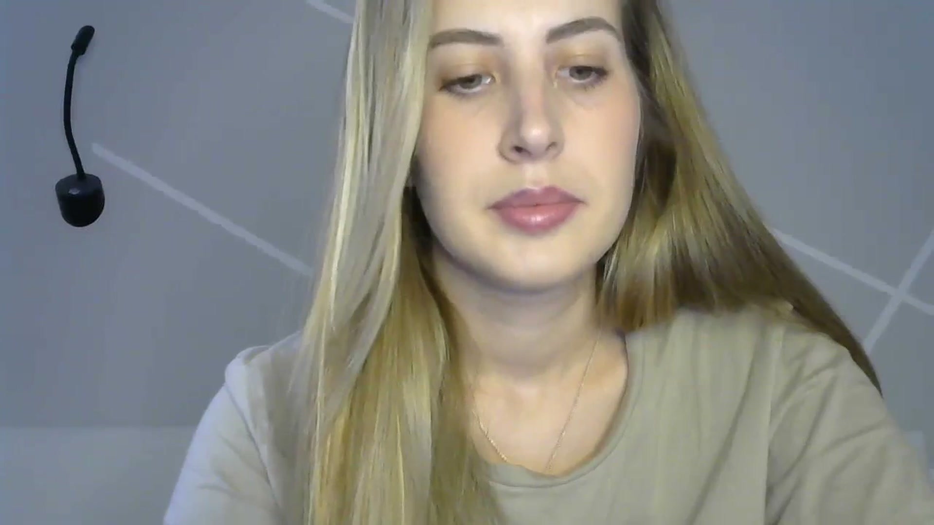 Gallery image thumbnail from MarryCox's myfreecams stream on, 08/26/2023, 10:01 image 3 of 20