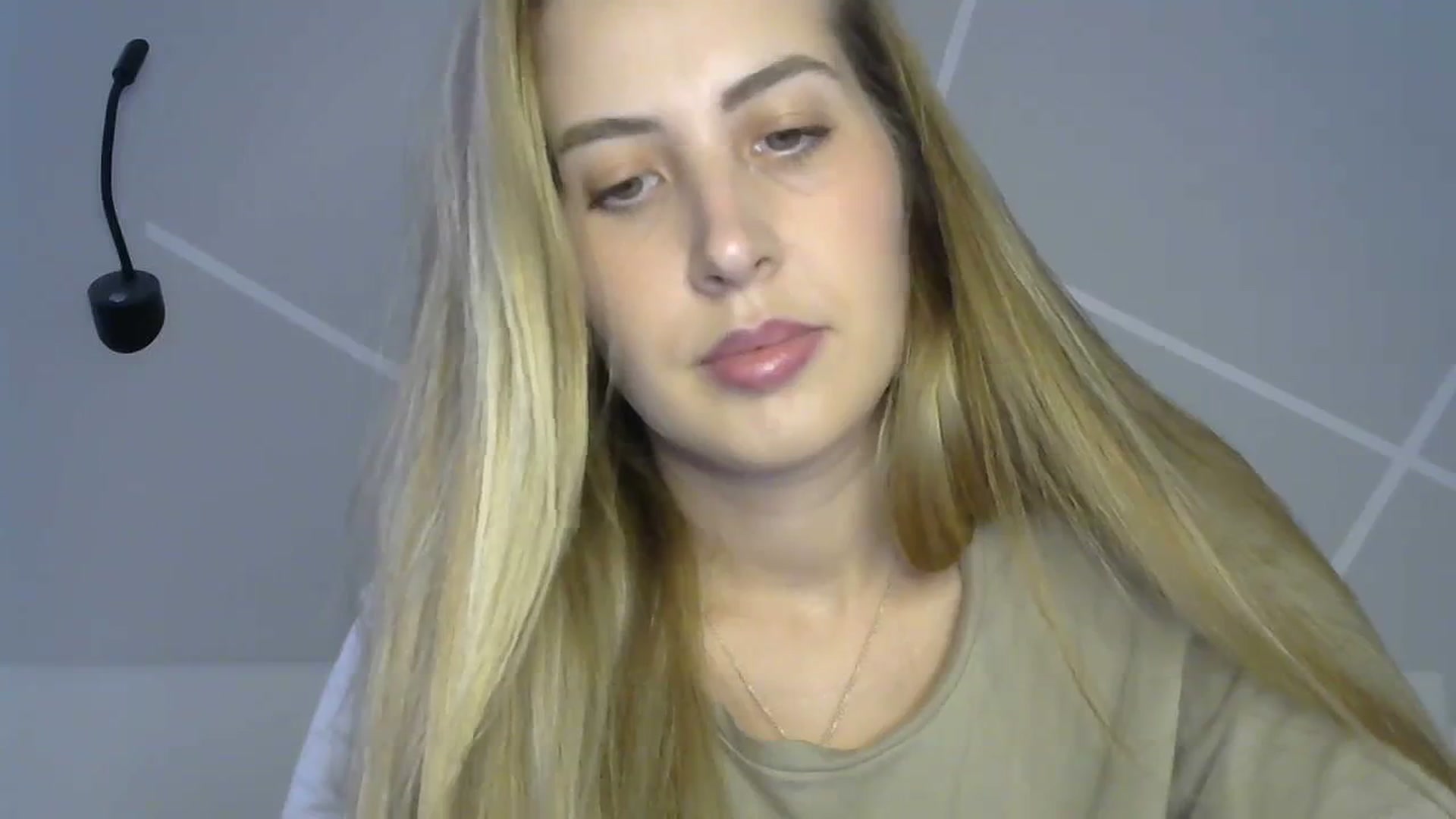 Gallery image thumbnail from MarryCox's myfreecams stream on, 08/26/2023, 10:01 image 7 of 20