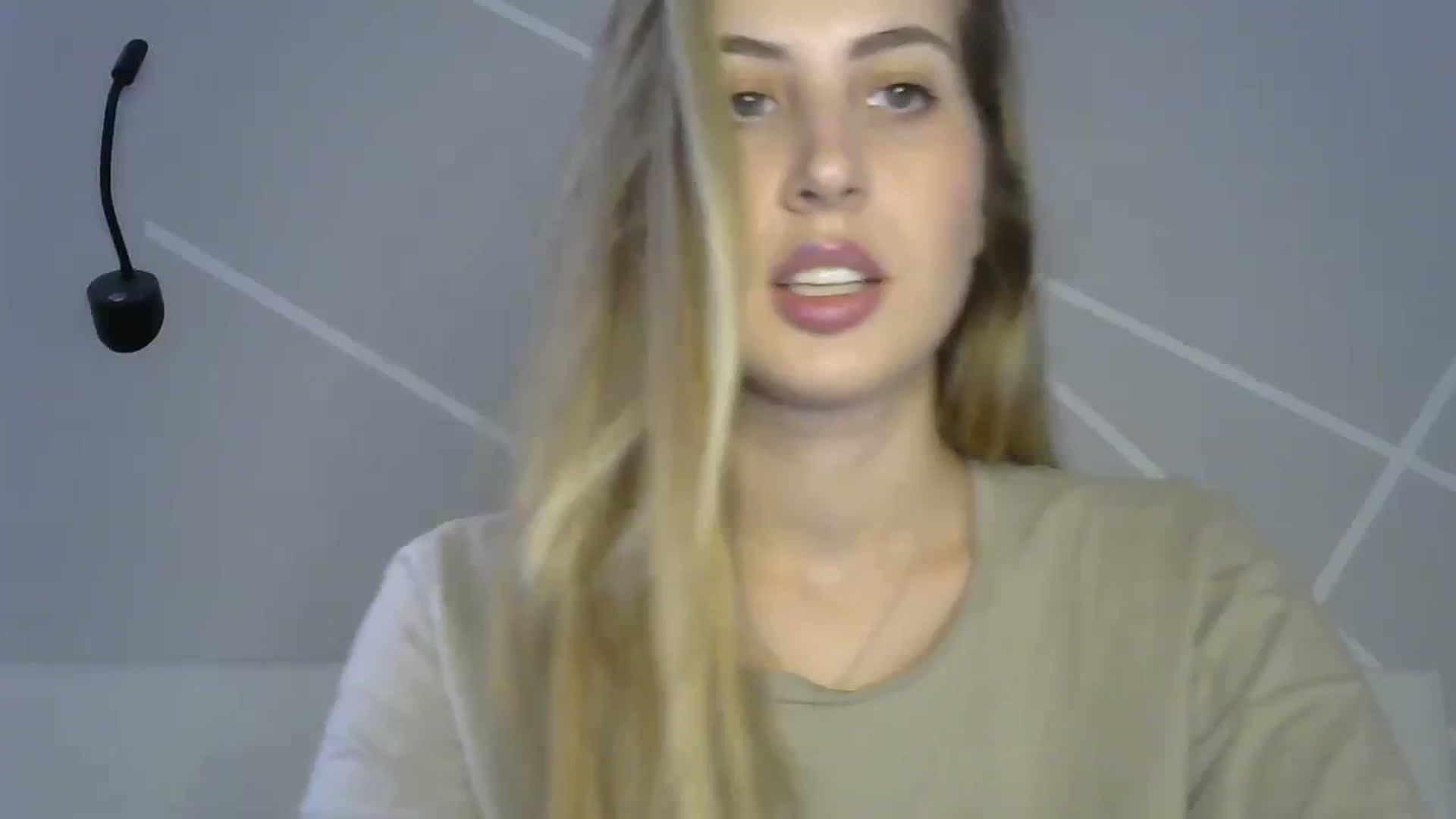 Gallery image thumbnail from MarryCox's myfreecams stream on, 08/26/2023, 10:01 image 1 of 20