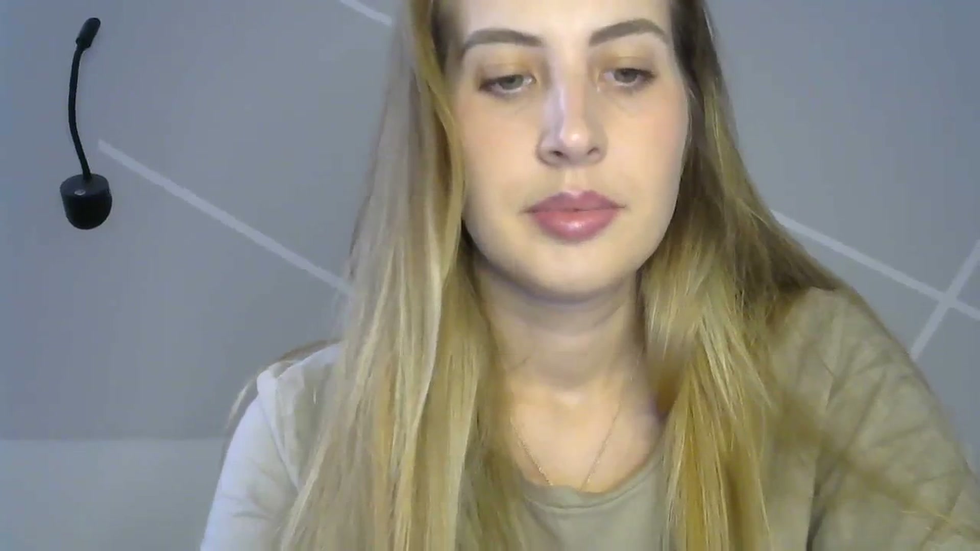 Gallery image thumbnail from MarryCox's myfreecams stream on, 08/26/2023, 10:01 image 11 of 20